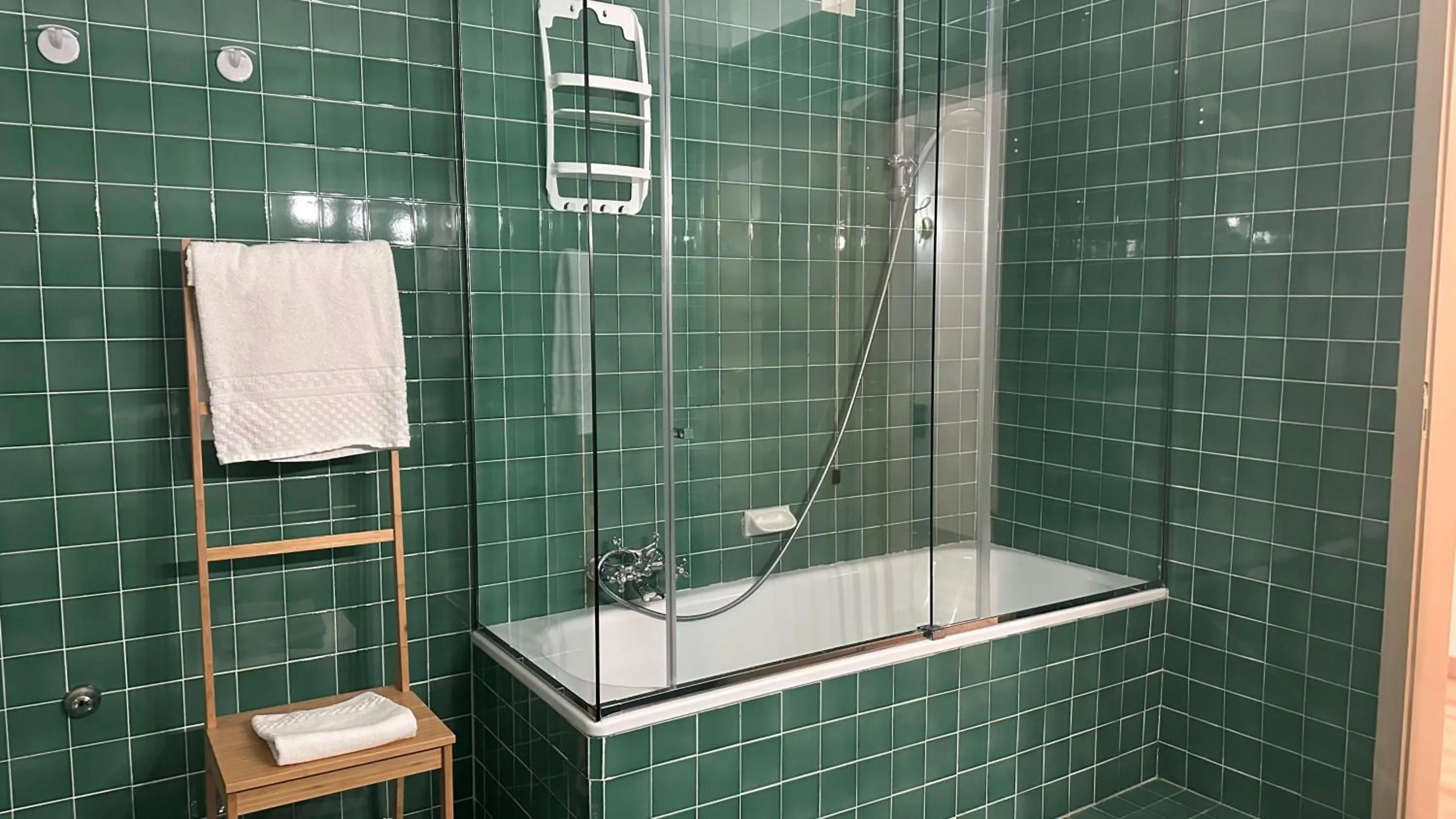 Shower in Hotel Roma