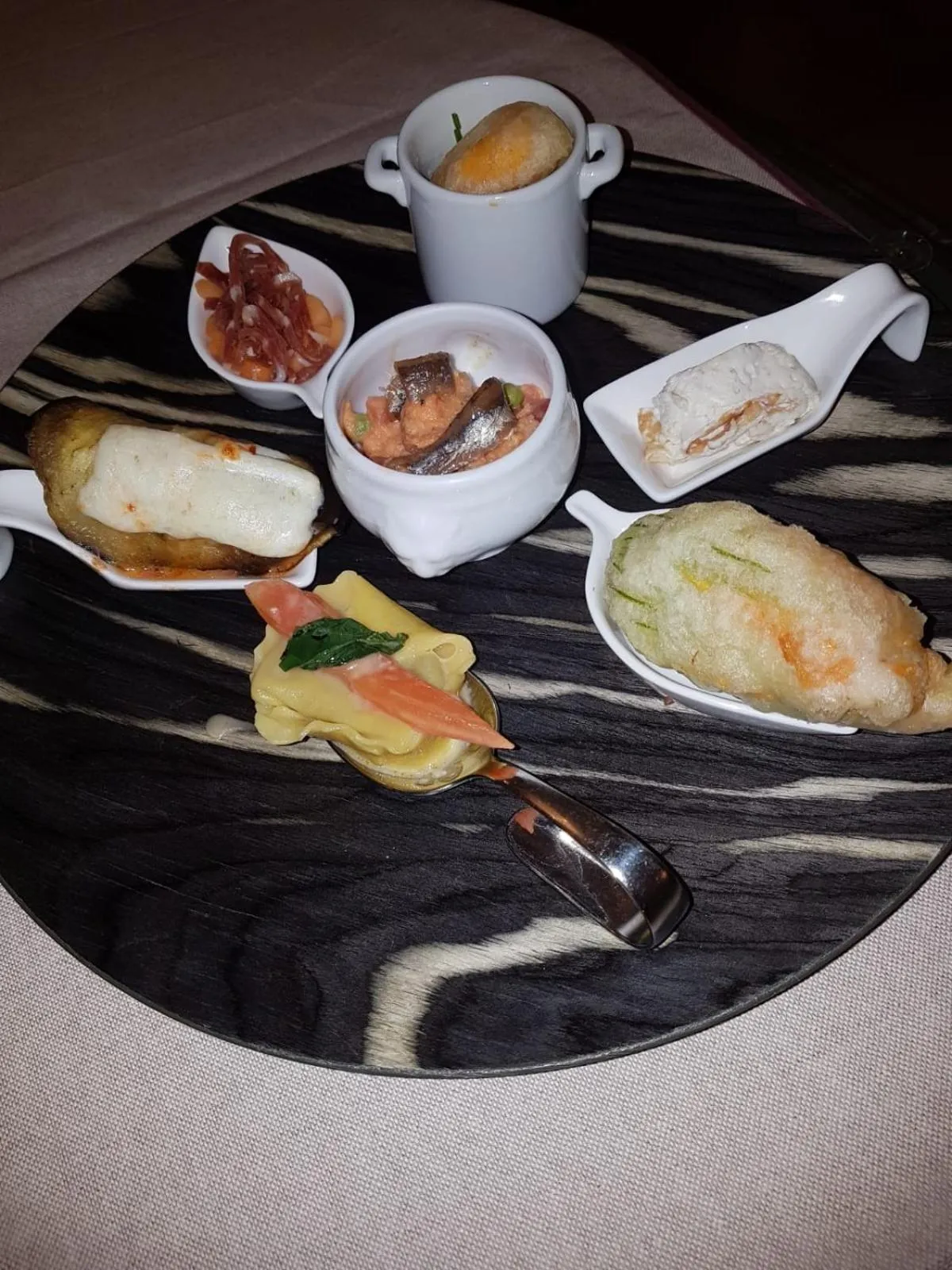 Food and drinks in Hotel Roma