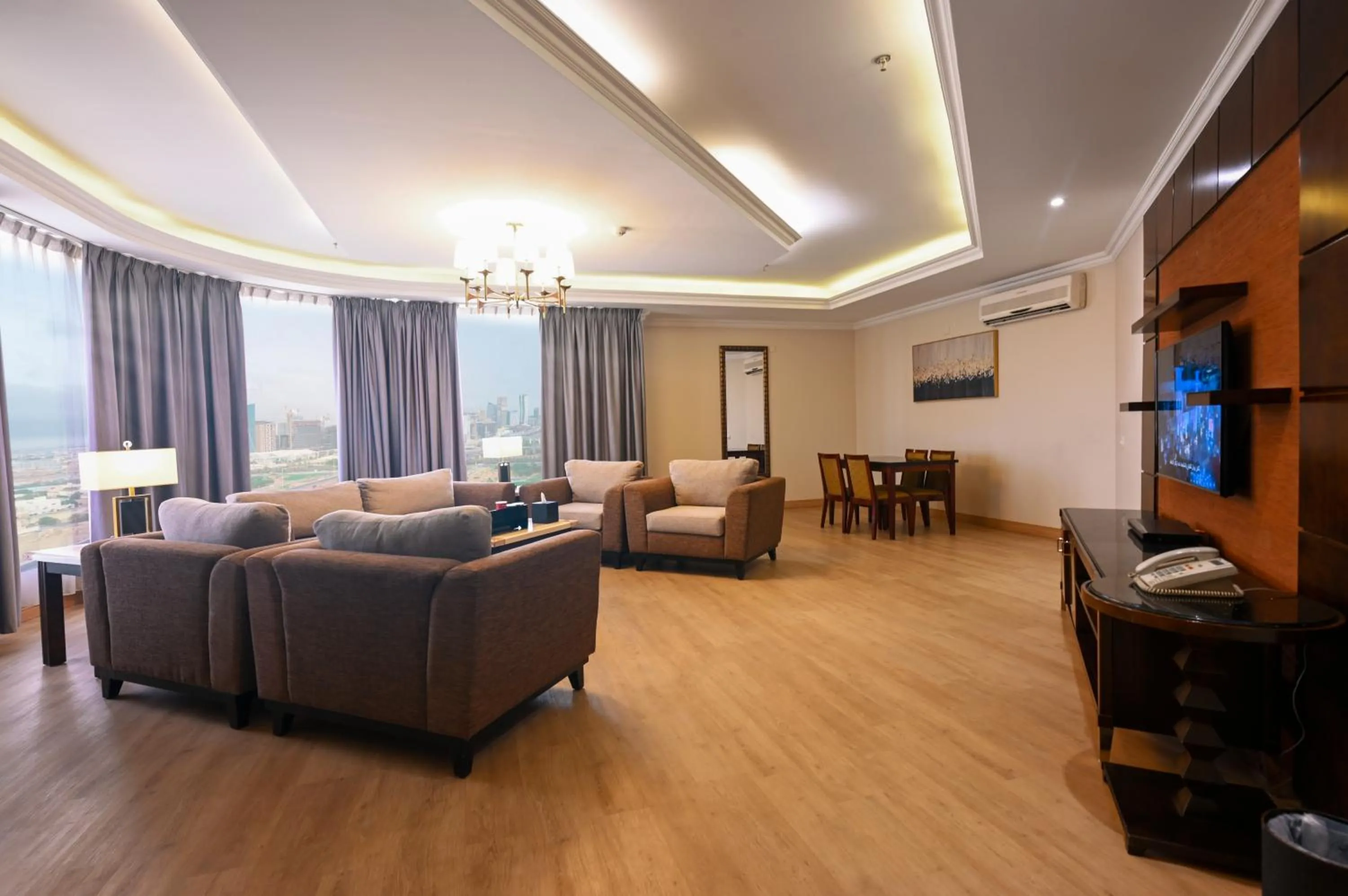 Communal lounge/ TV room in Boudl Al Maidan