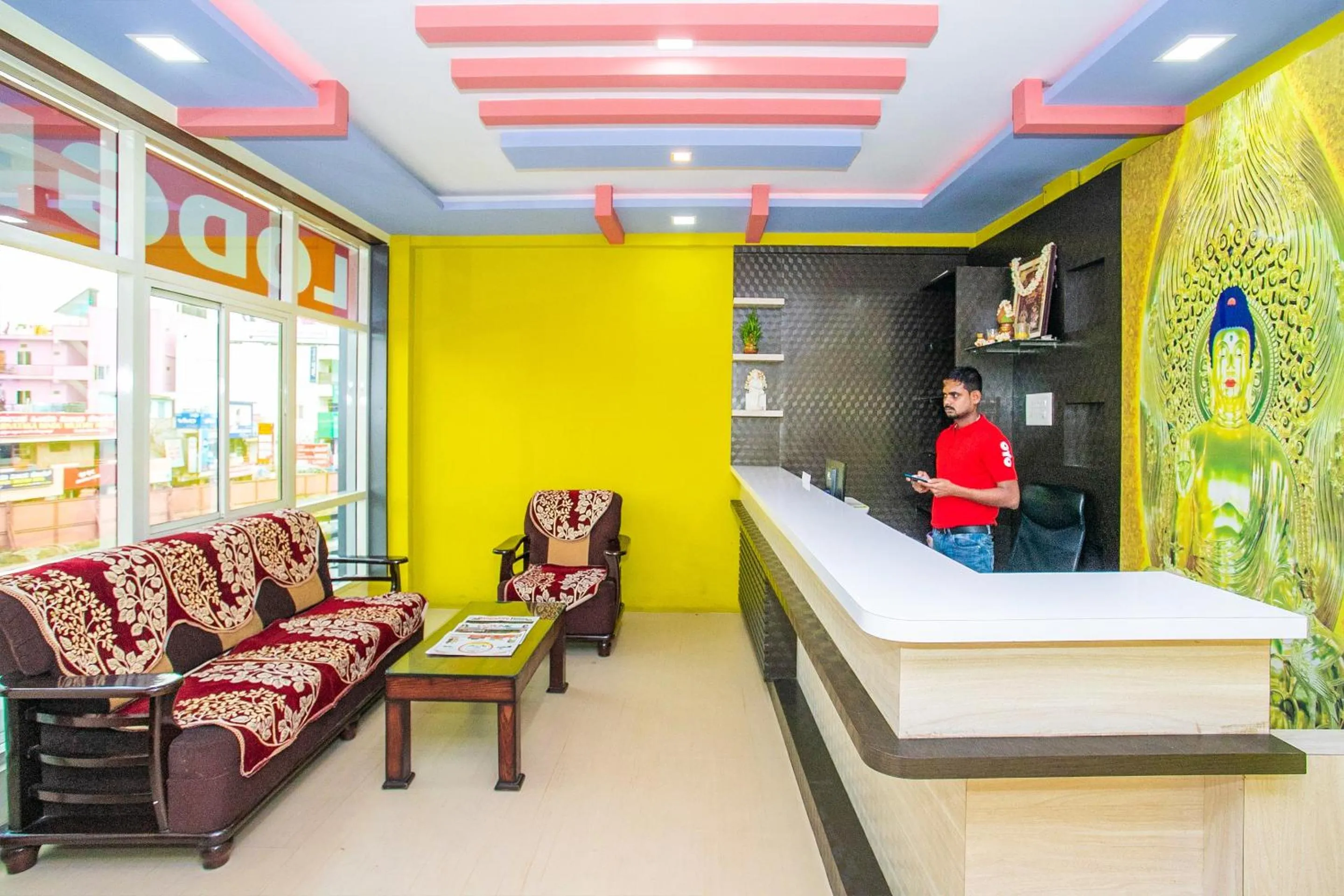 Lobby or reception in Hotel O by OYO Alankar Residency