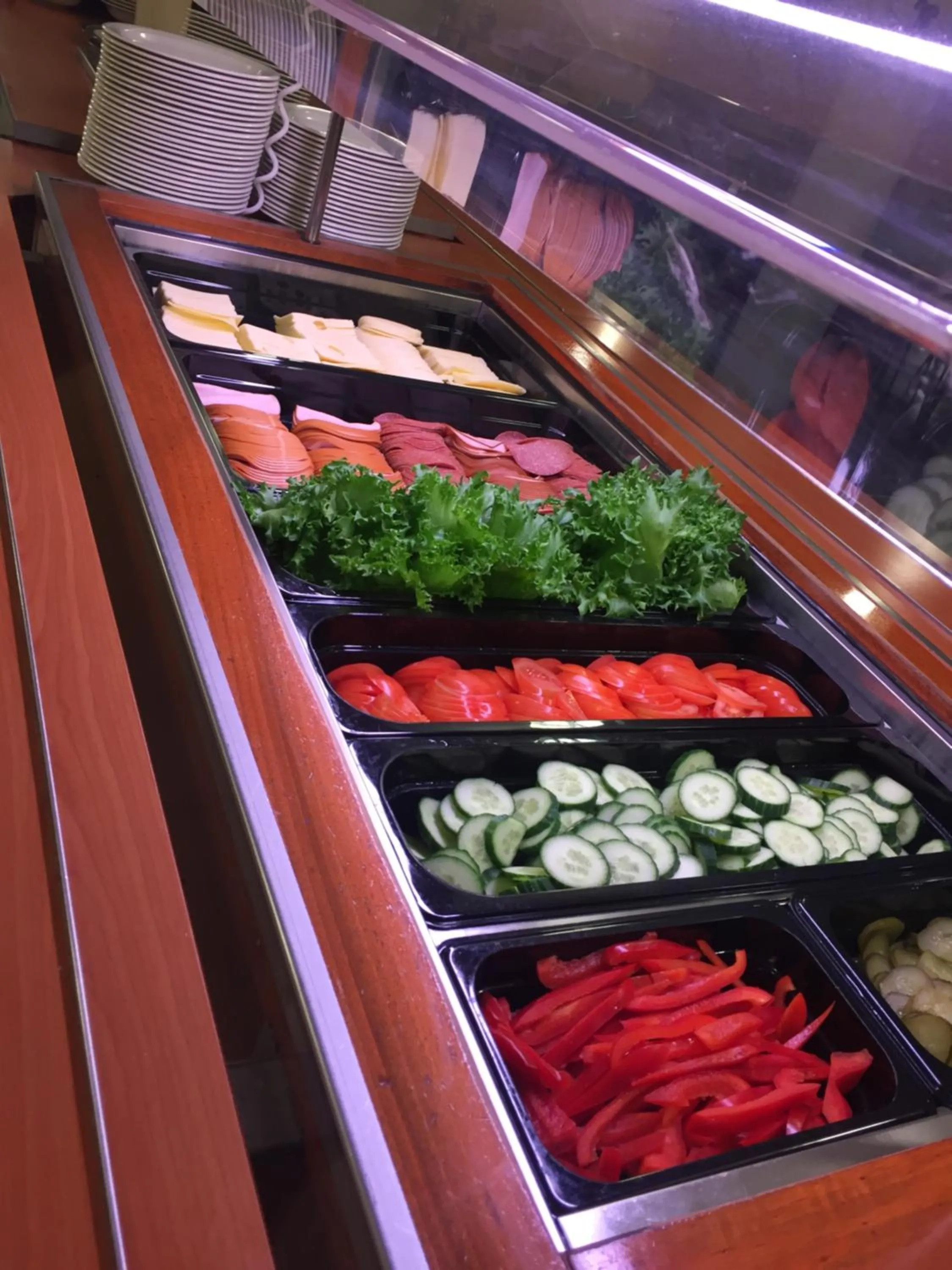 Buffet breakfast in Tanhuvaara Sport Resort