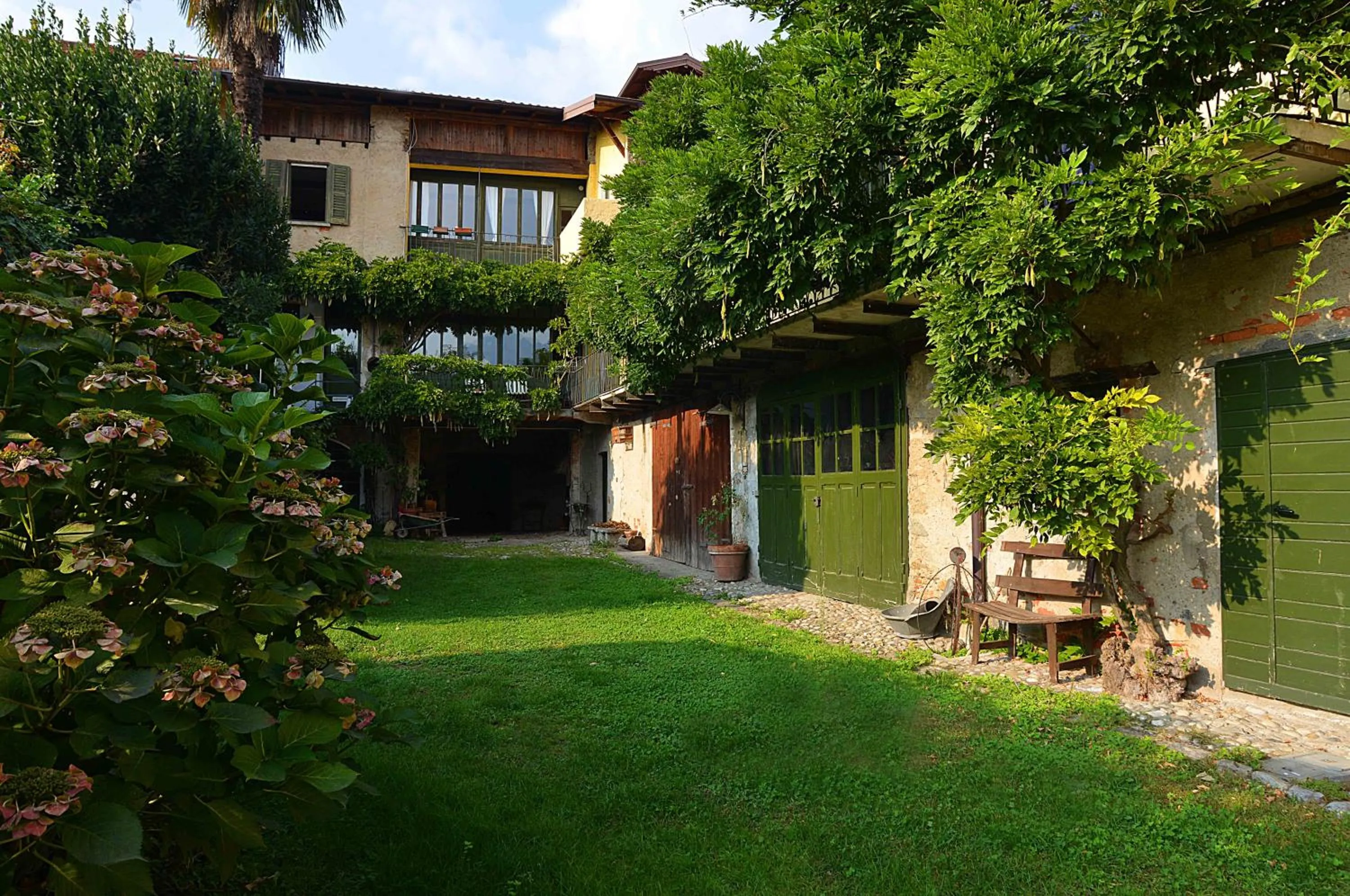 Property building in Il Cortile - Casa d'Artista