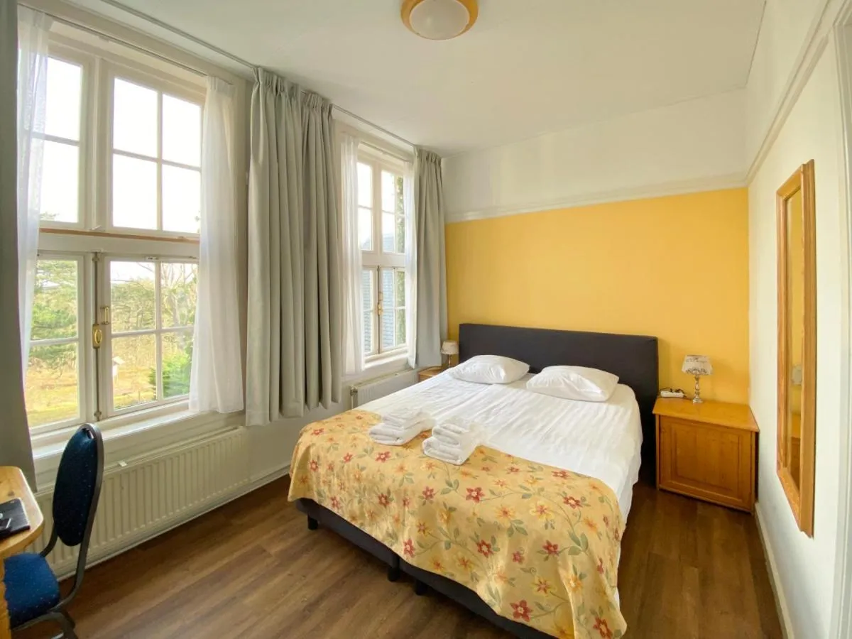 Bed in Landgoed Huize Glory