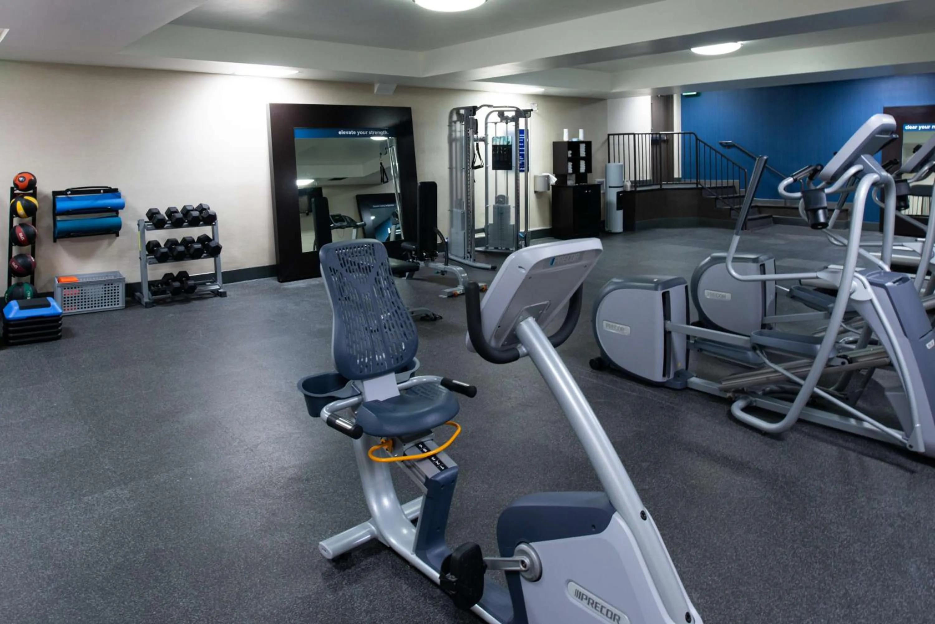 Fitness centre/facilities in Hampton Inn San Francisco - Daly City
