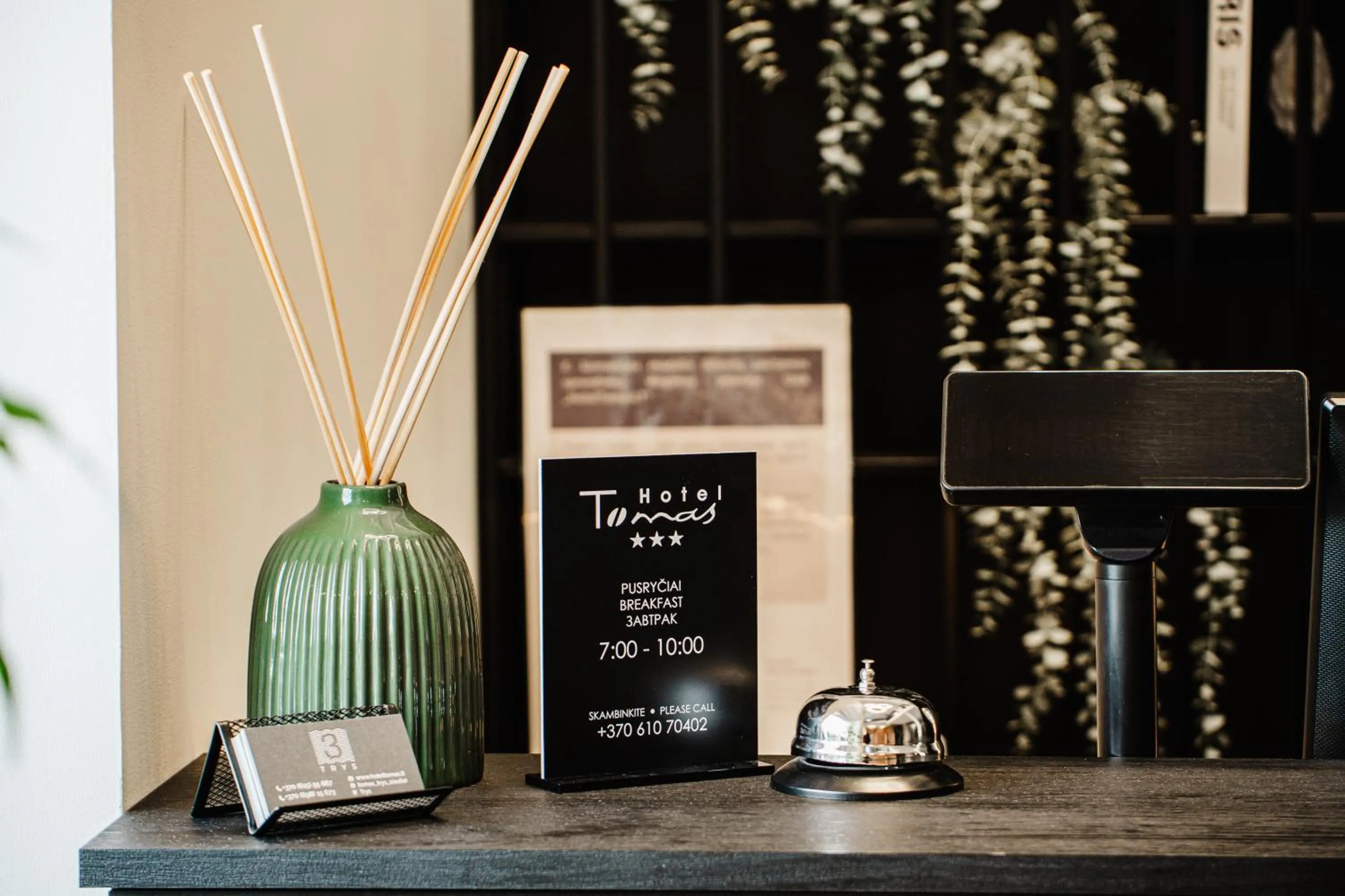 Property building in Hotel Tomas