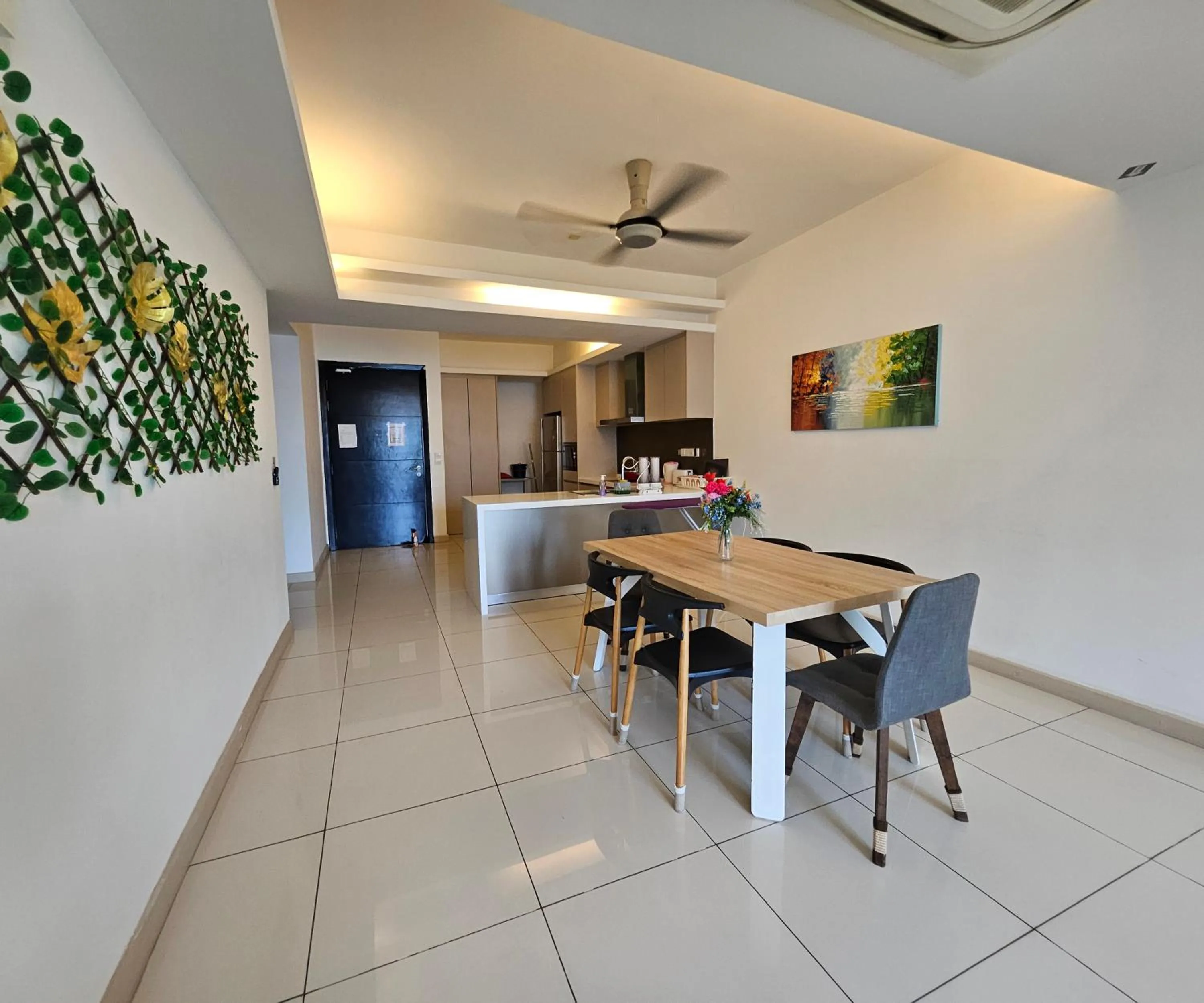 Kitchen or kitchenette in Holiday Heaven