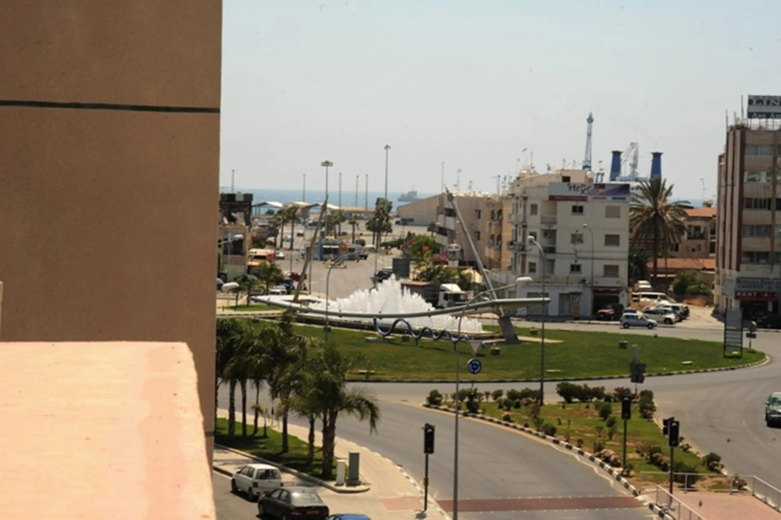 Area and facilities in Elysso Hotel