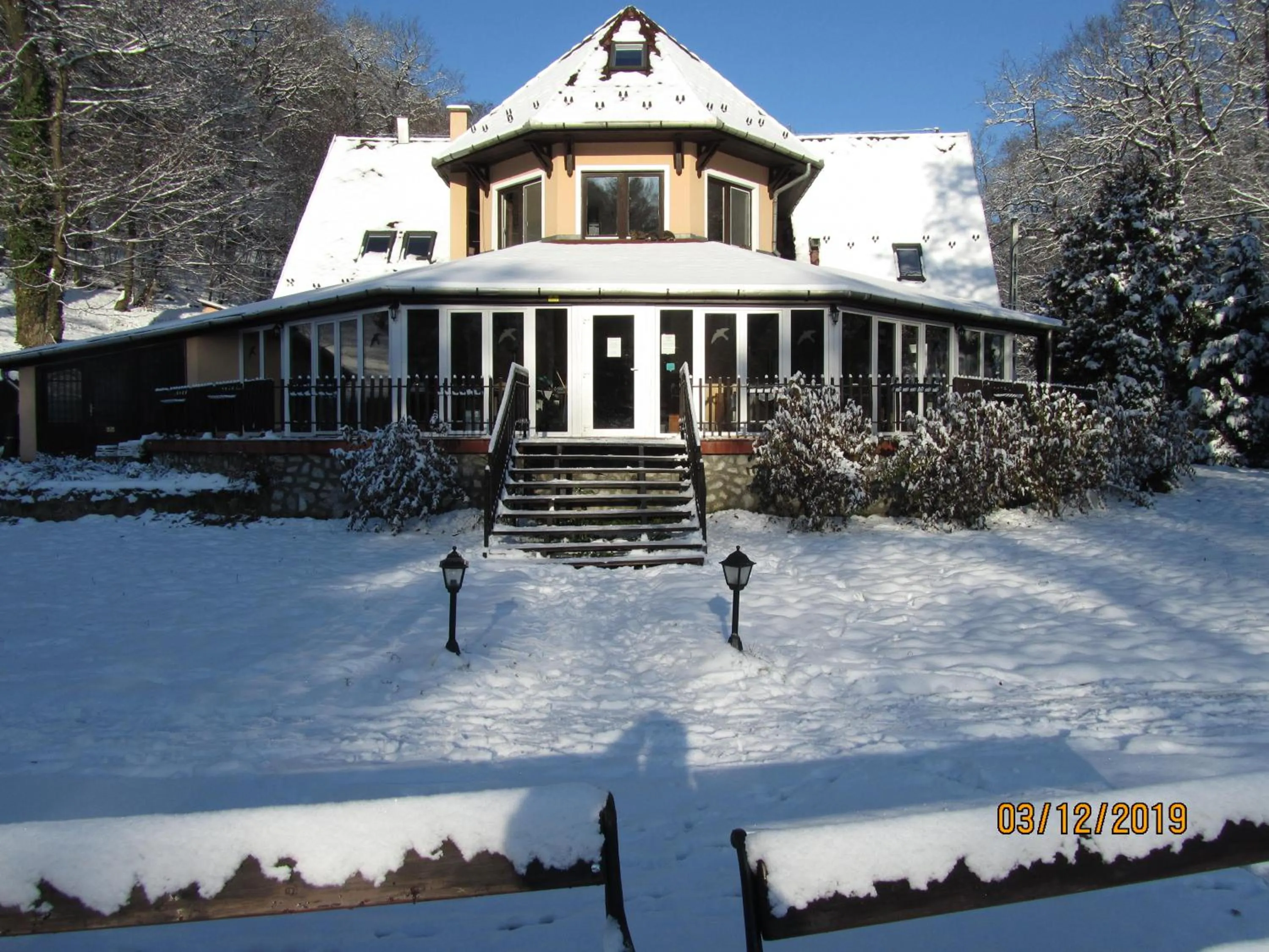 Restaurant/places to eat in Hotel Síkfőkút