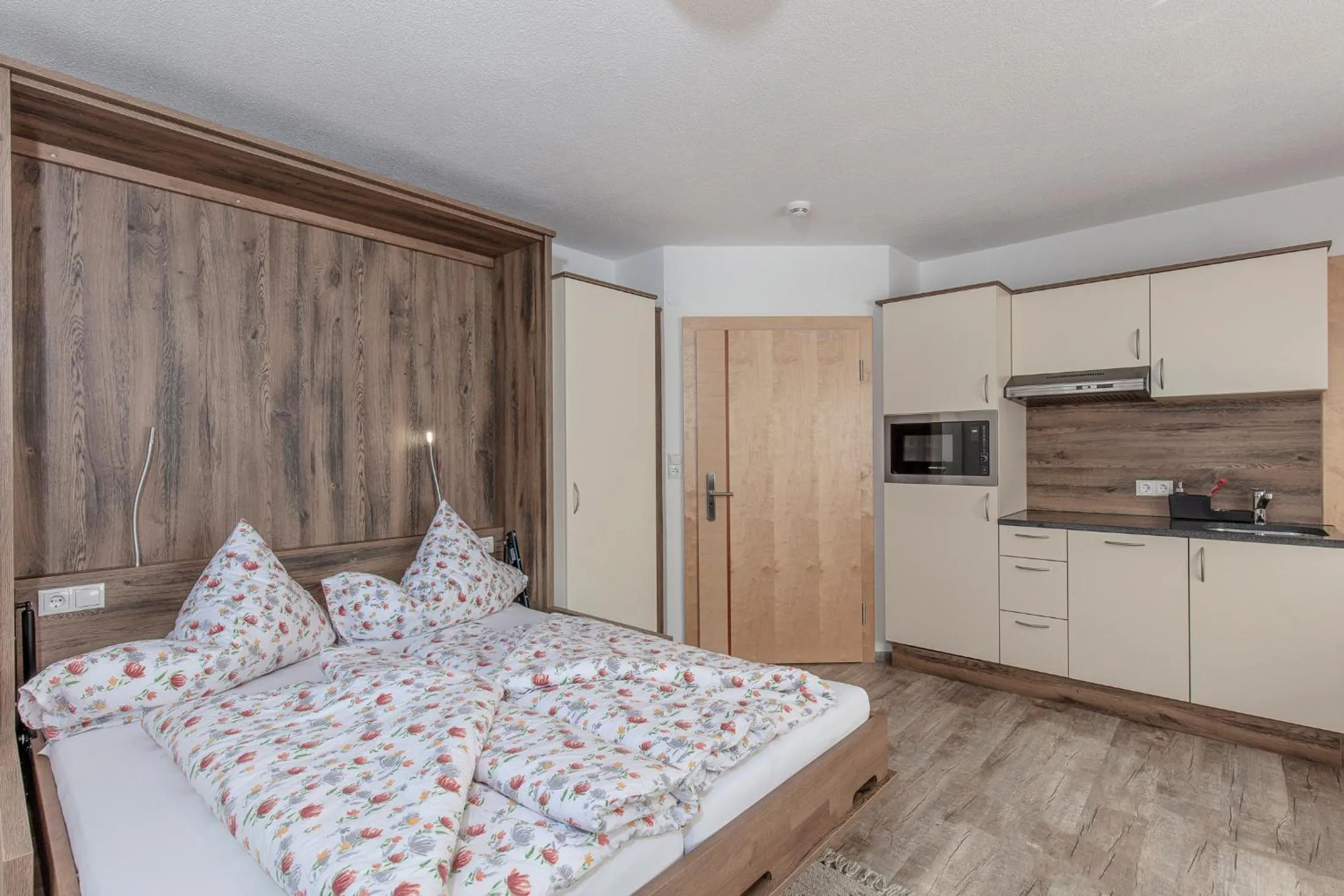Living room, Bed in Apart Felsenhof