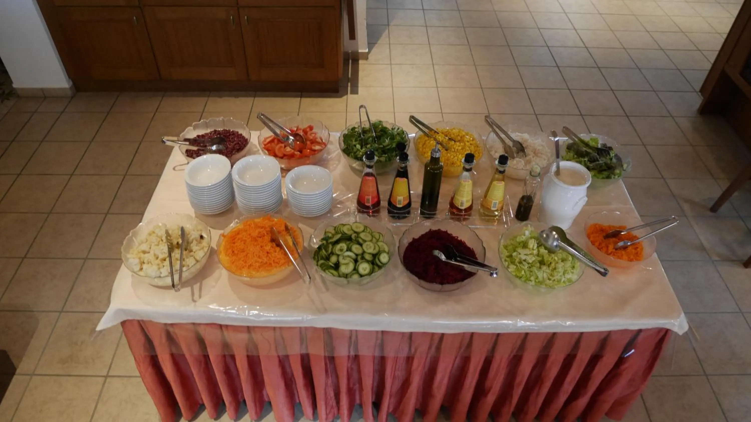 Food in Apart Felsenhof