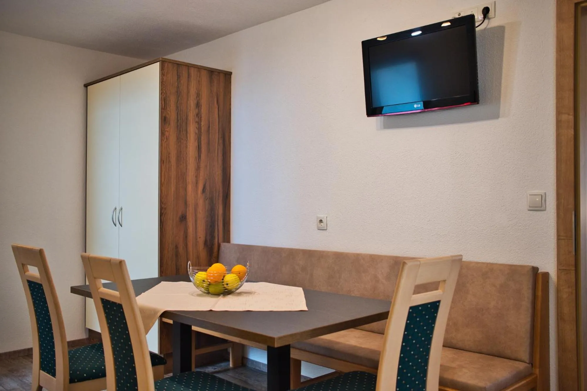 Dining area in Apart Felsenhof