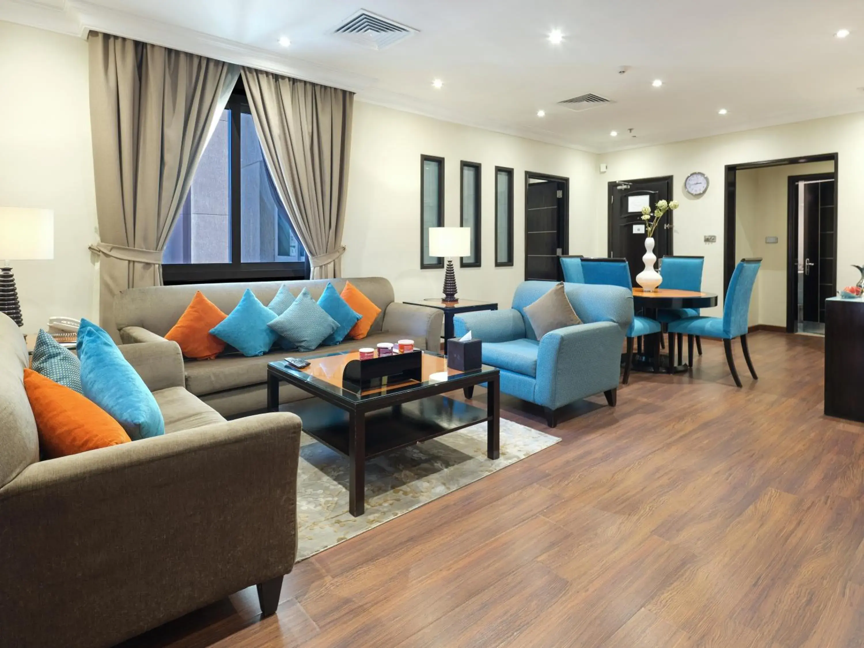 Executive One-Bedroom Suite in Boudl Salmiya, Kuwait - بودل السالمية الكويت Executive One-Bedroom Suite in Boudl Salmiya, Kuwait - بودل السالمية الكويت