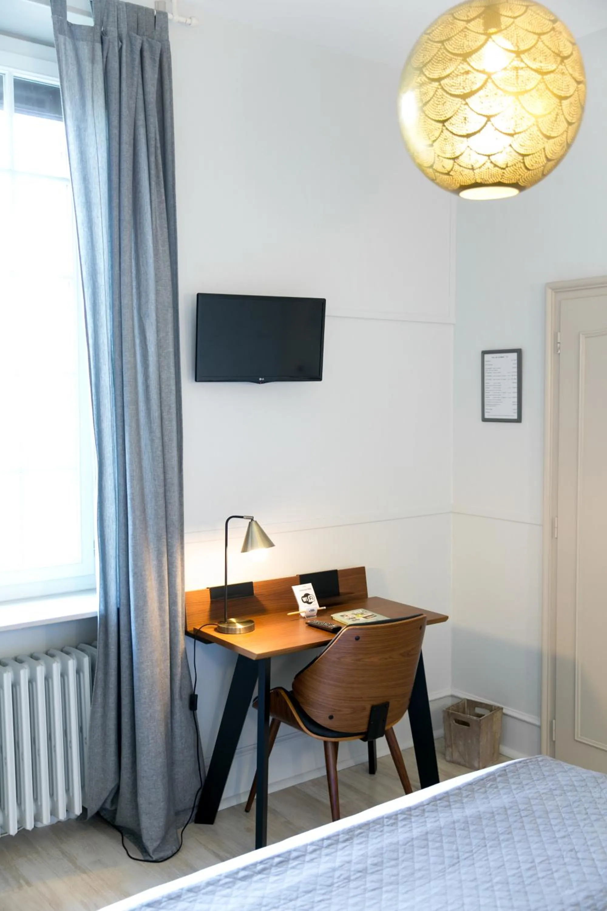 Logis Auberge De L'ombrée