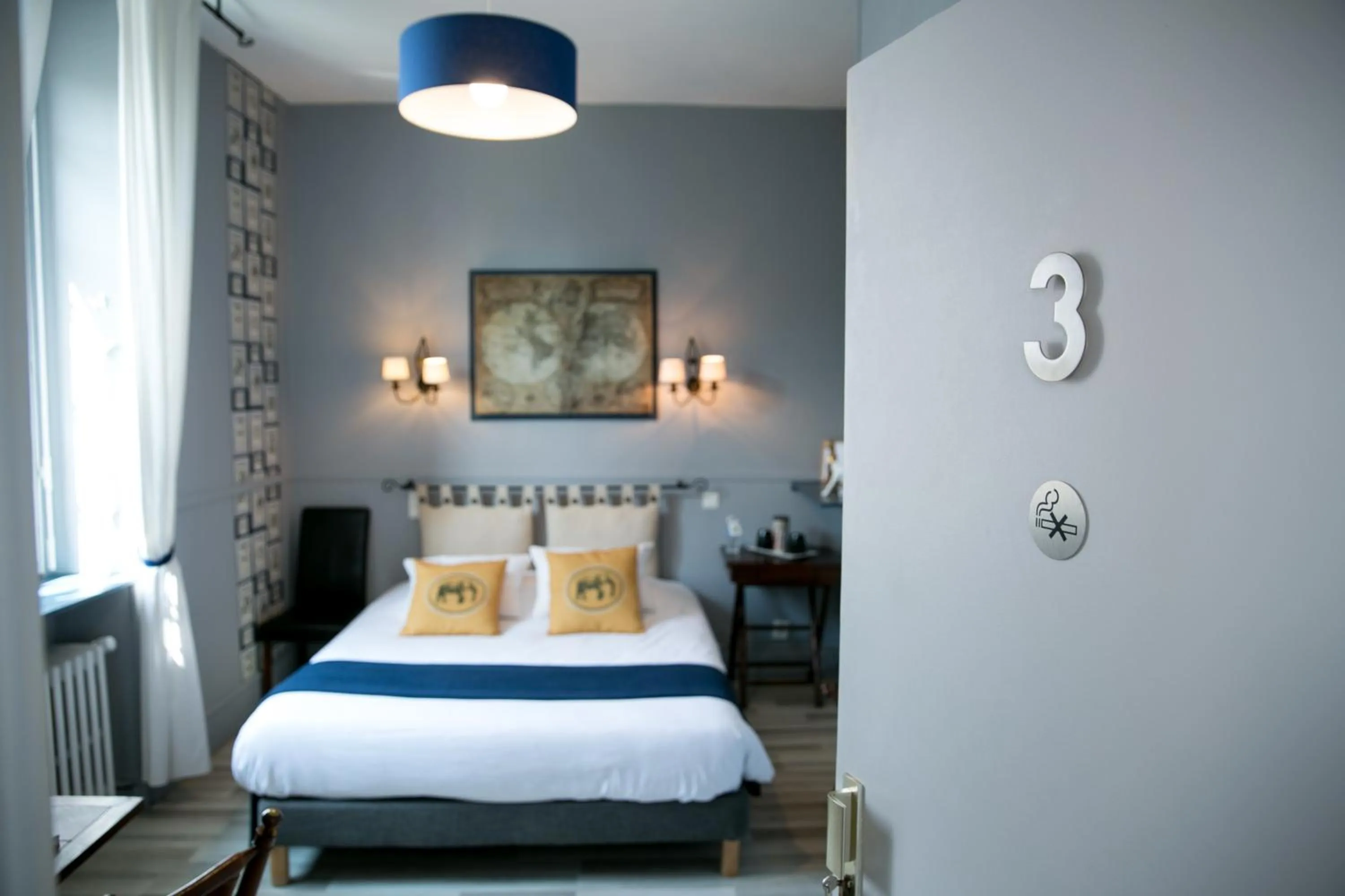 Logis Auberge De L'ombrée