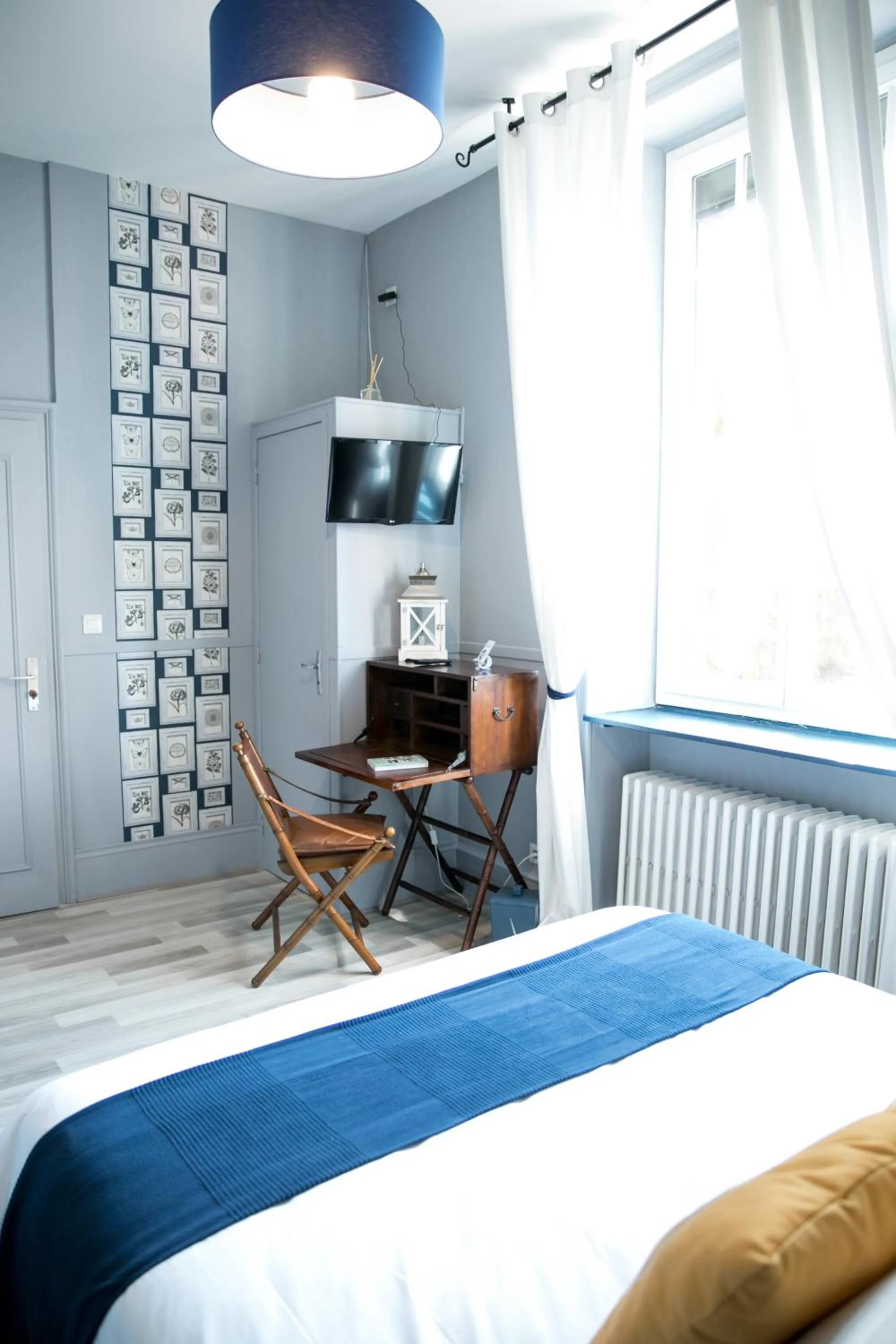 Logis Auberge De L'ombrée