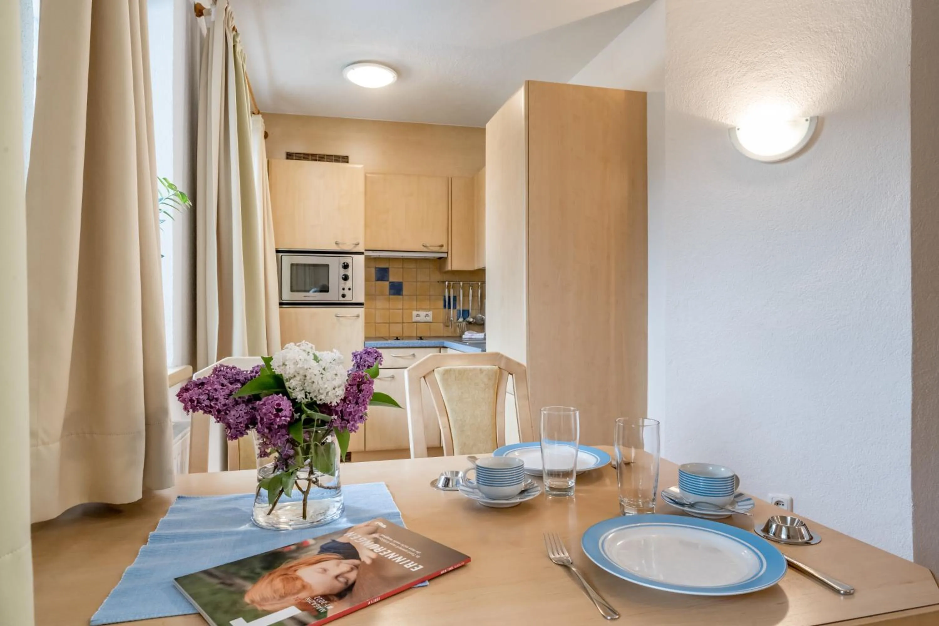 Kitchen or kitchenette in Hotel Bergwelt