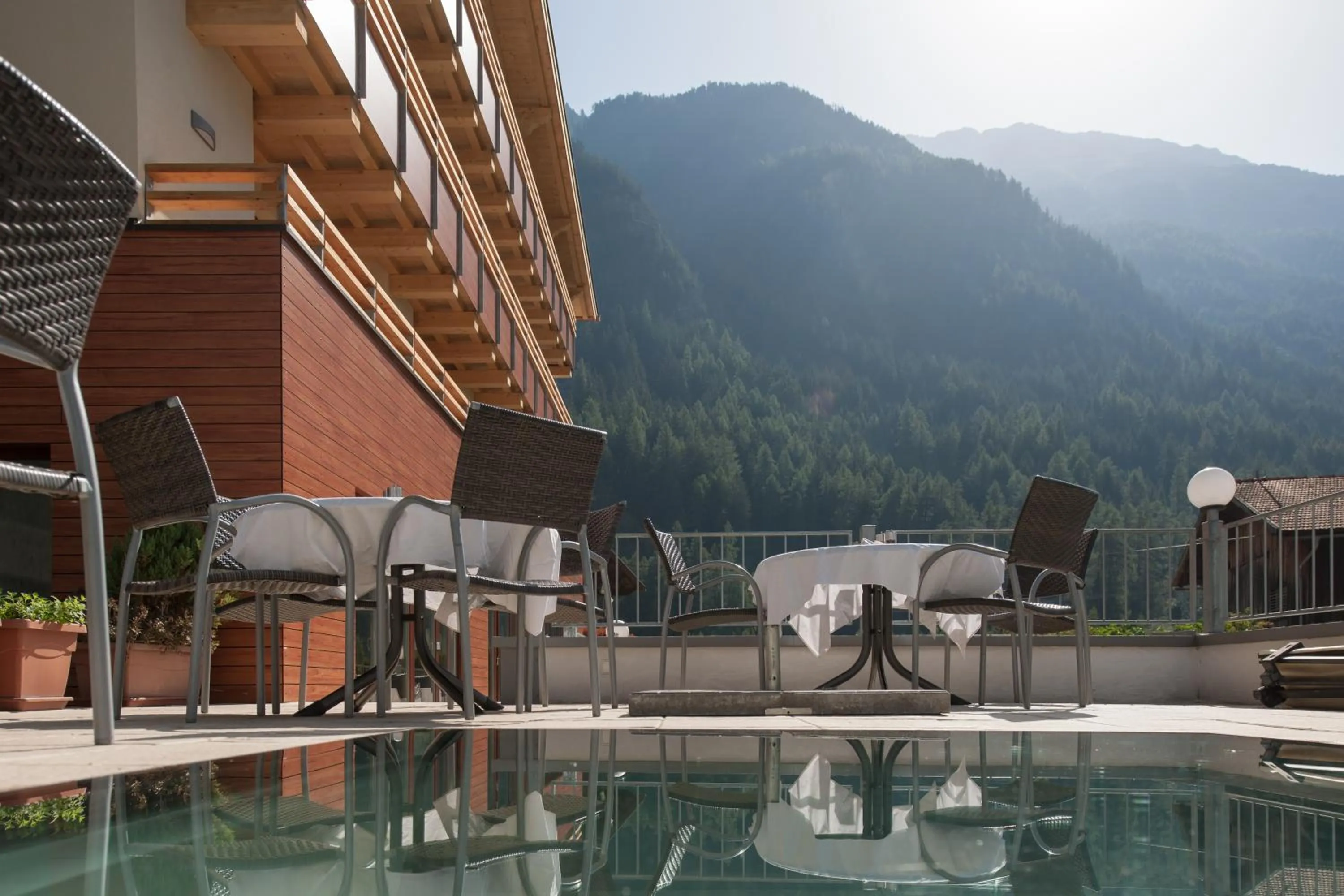 Facade/entrance in Hotel Bergwelt