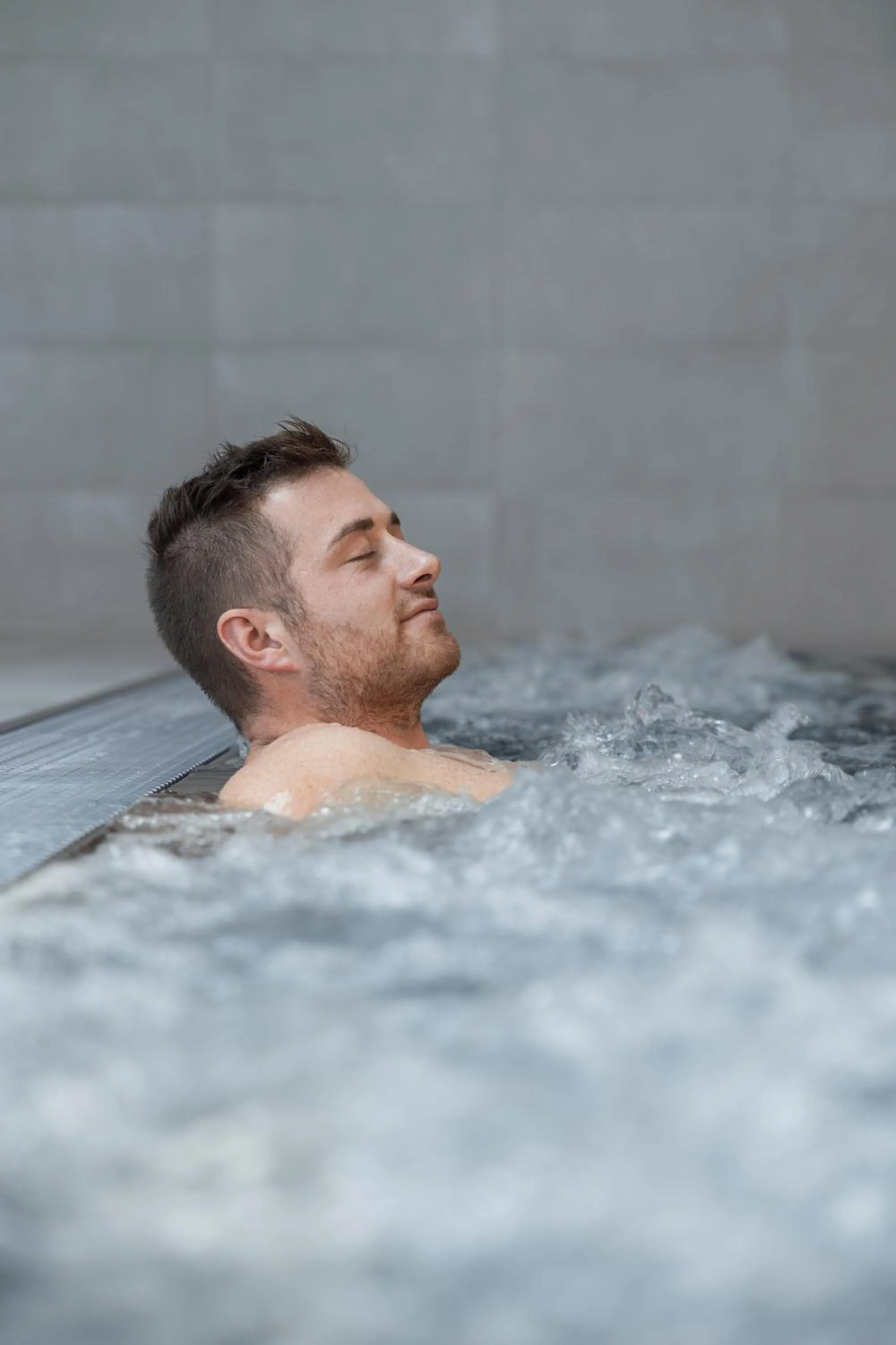 Swimming pool in Hotel Bergwelt