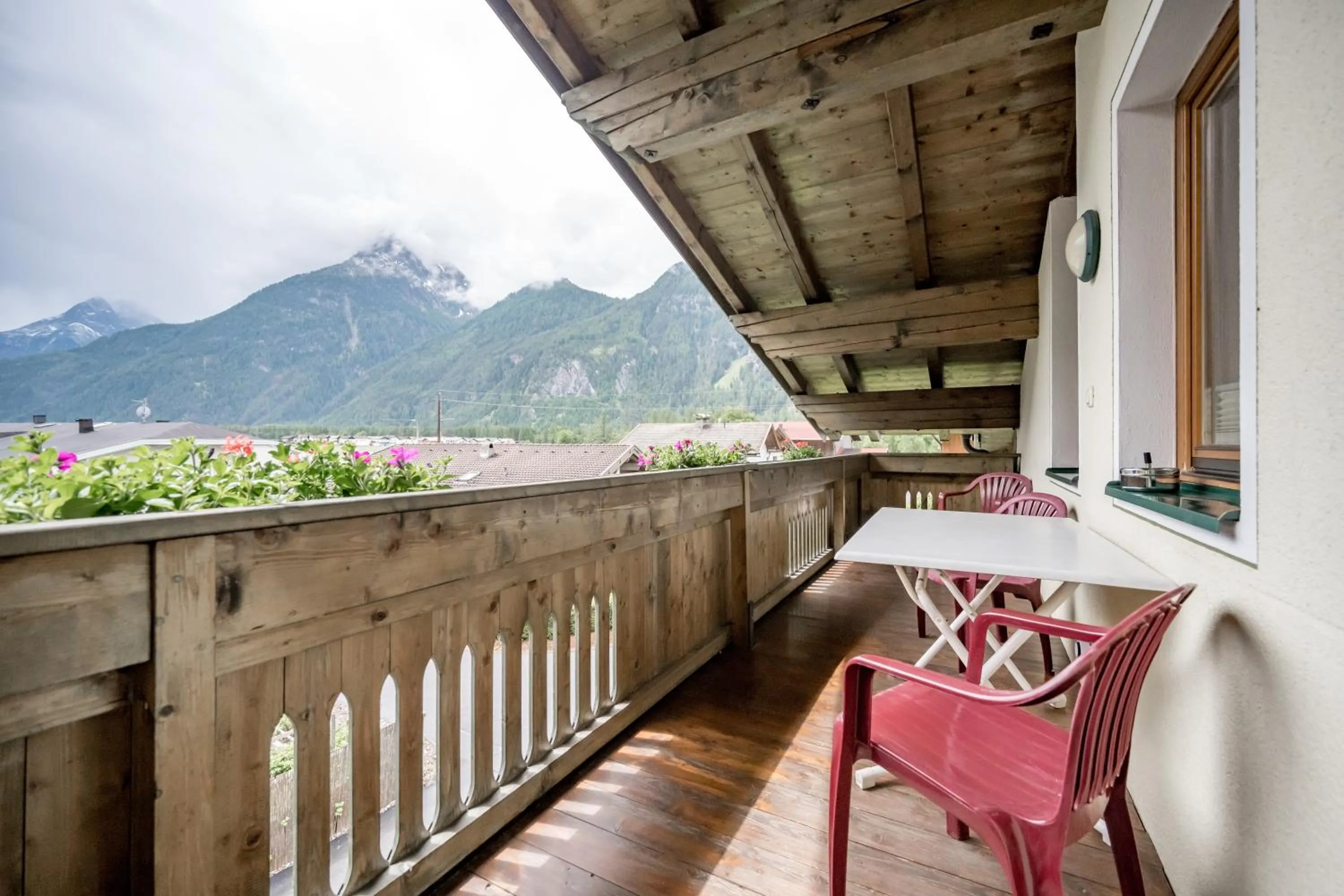 Balcony/Terrace in Hotel Bergwelt