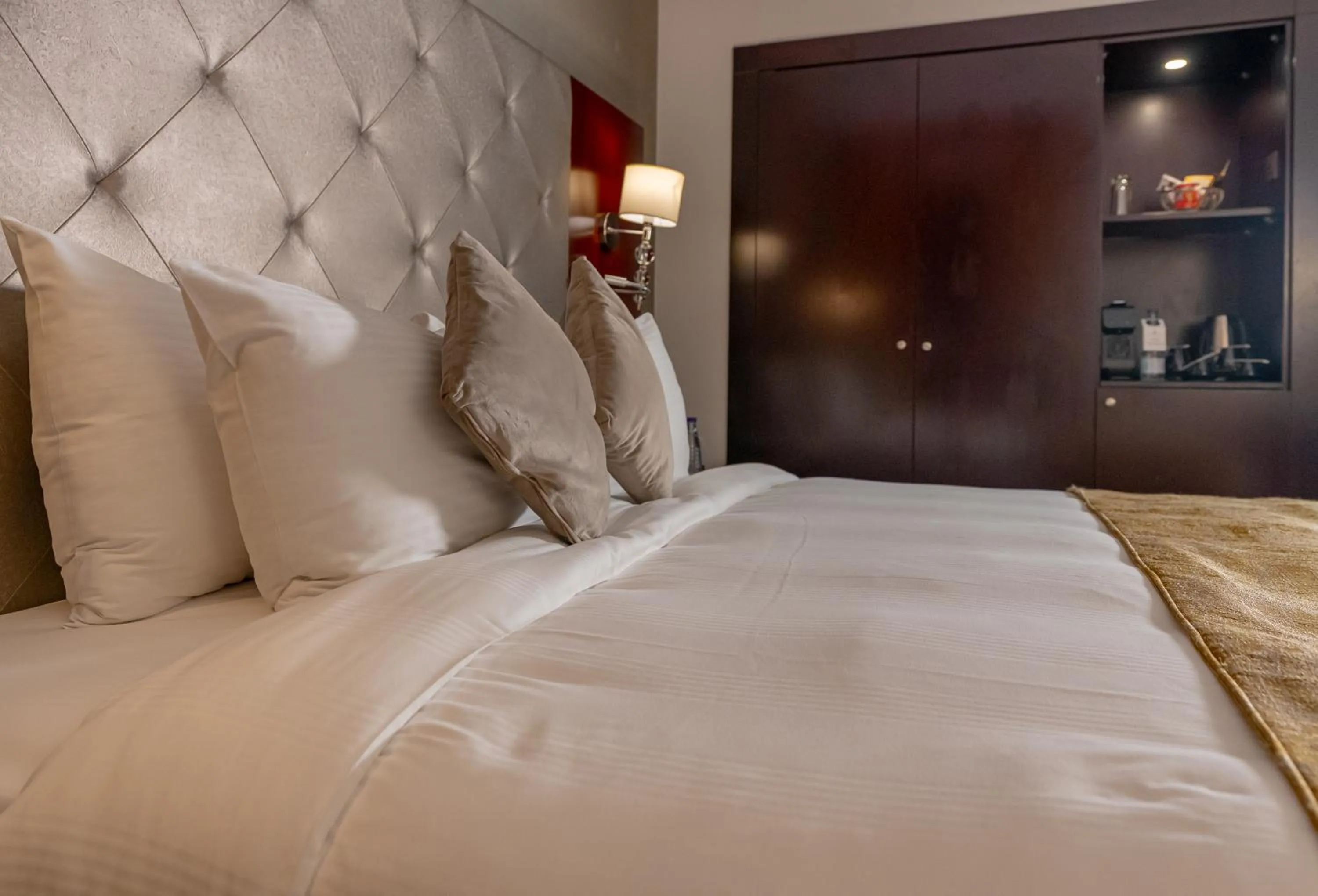 Bed in Dar Al Taqwa Hotel