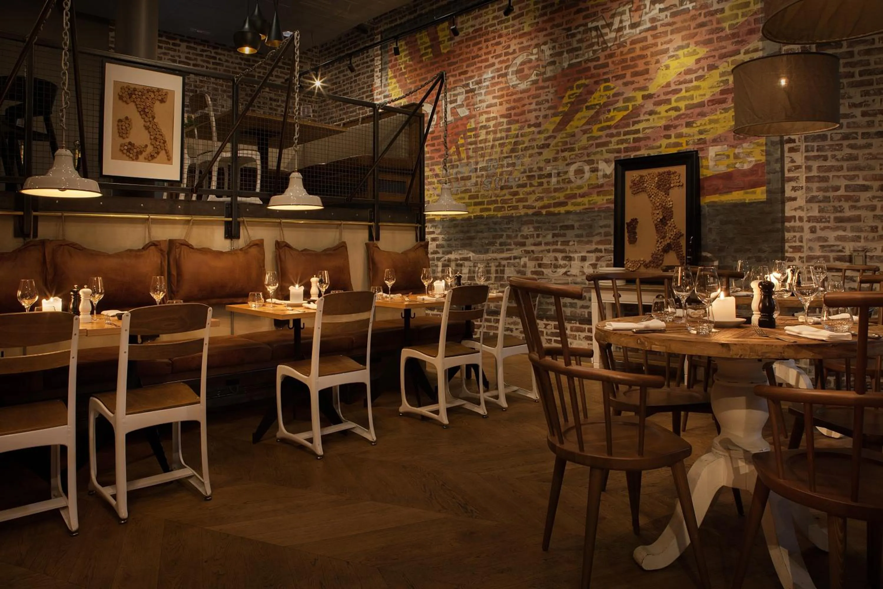 Restaurant/places to eat in Scandic Vulkan