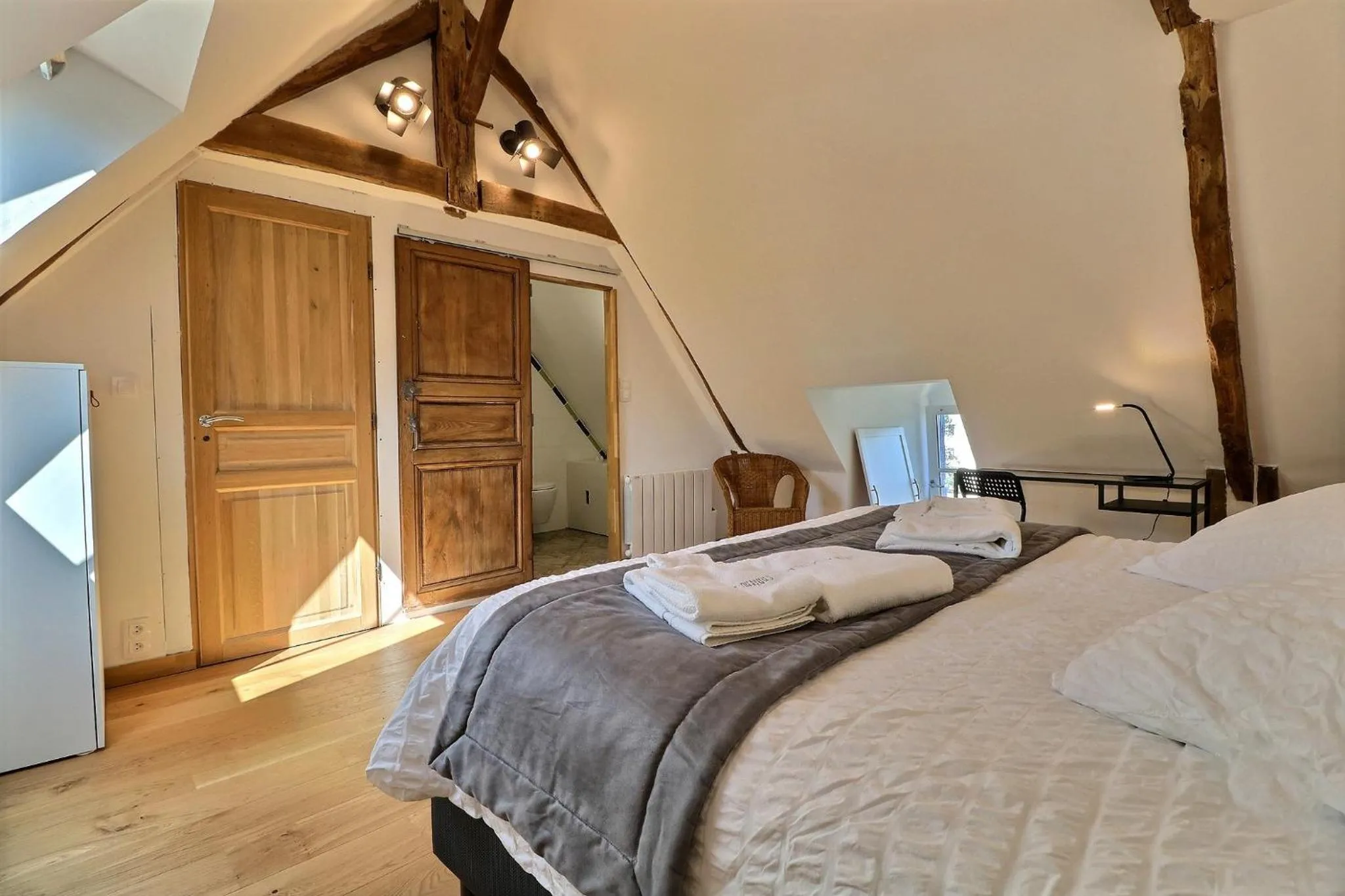 Bed in Chateau des Fontenelles