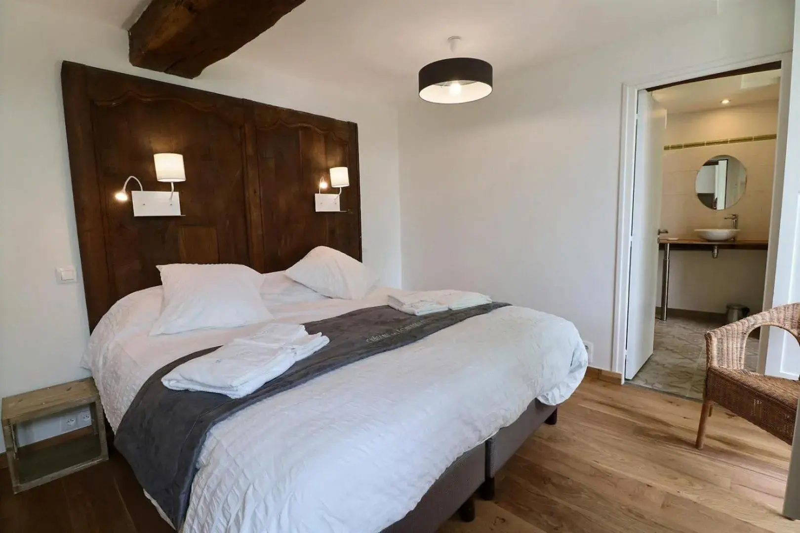 Double Room with Garden View - single occupancy in Chateau des Fontenelles Double Room with Garden View - single occupancy in Chateau des Fontenelles