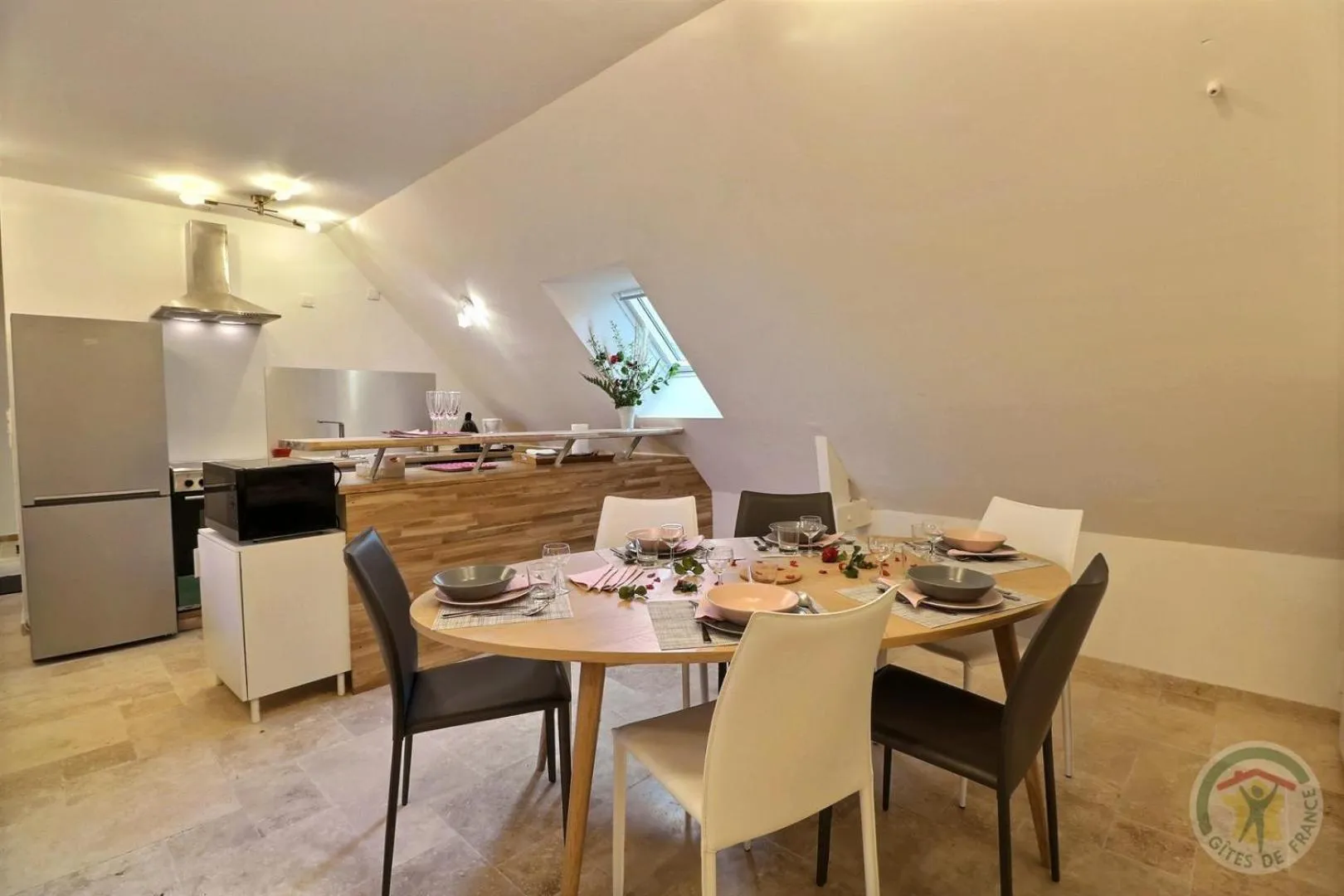 Dining area in Chateau des Fontenelles