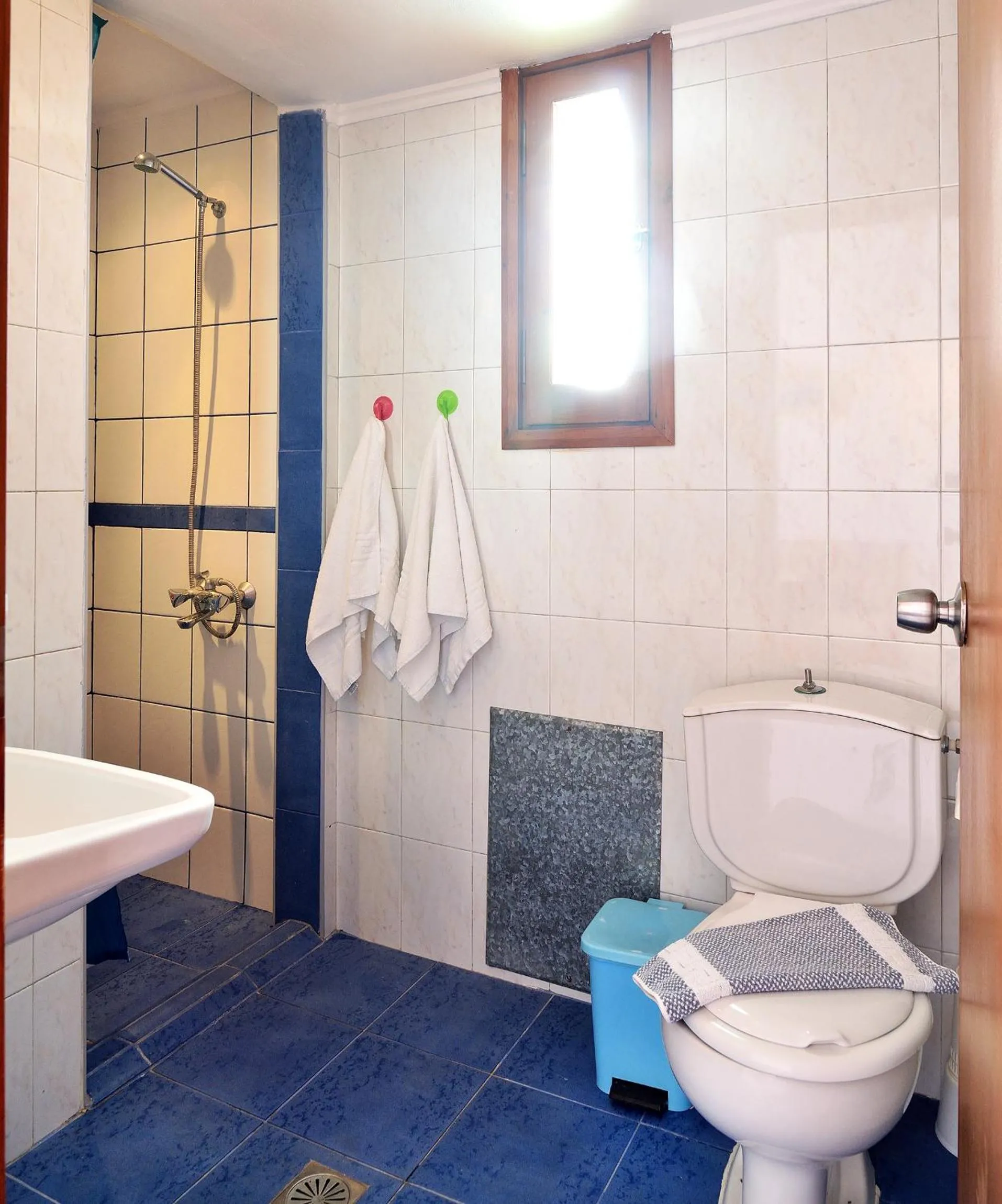 Bathroom in San Antonio Apartments