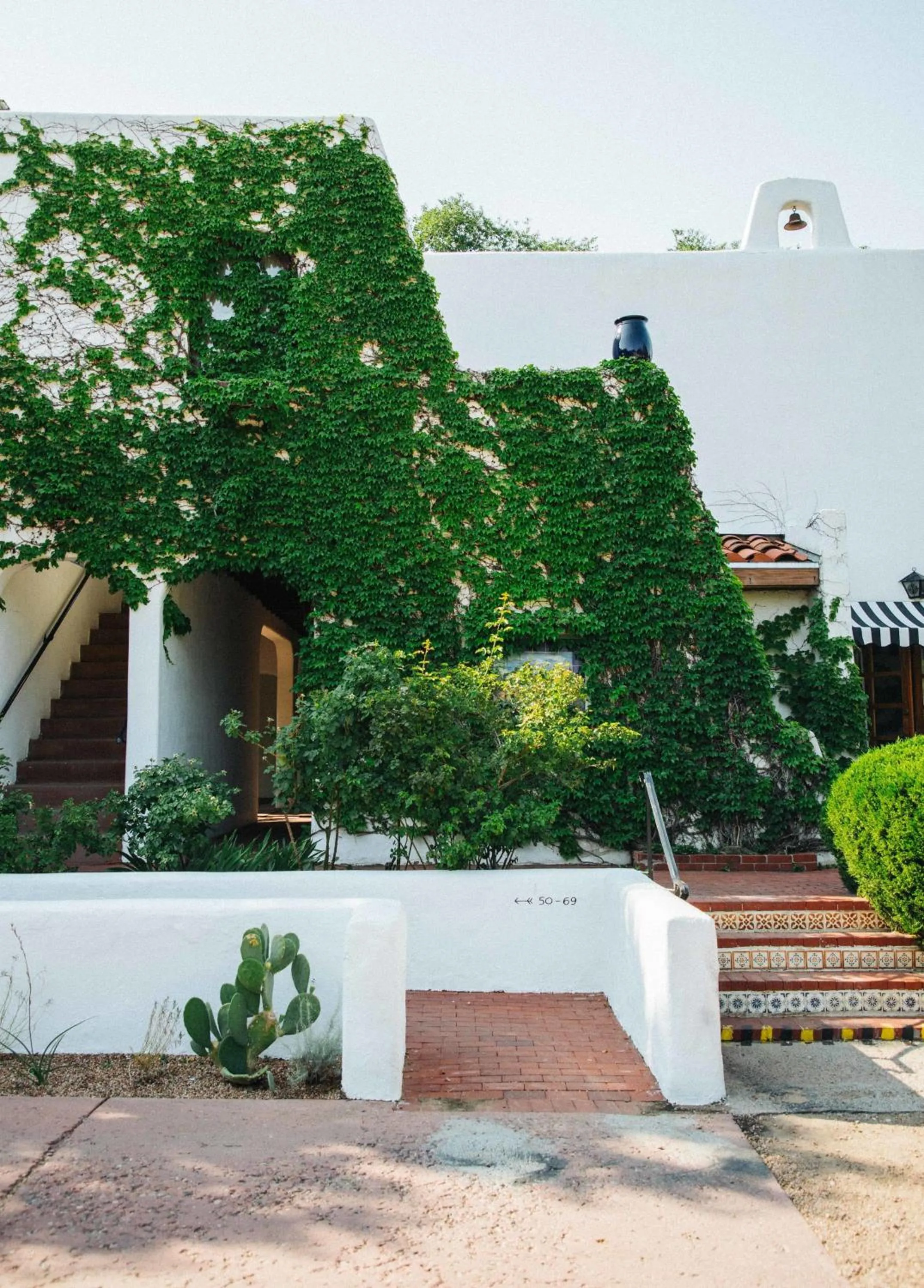 Other in El Rey Court