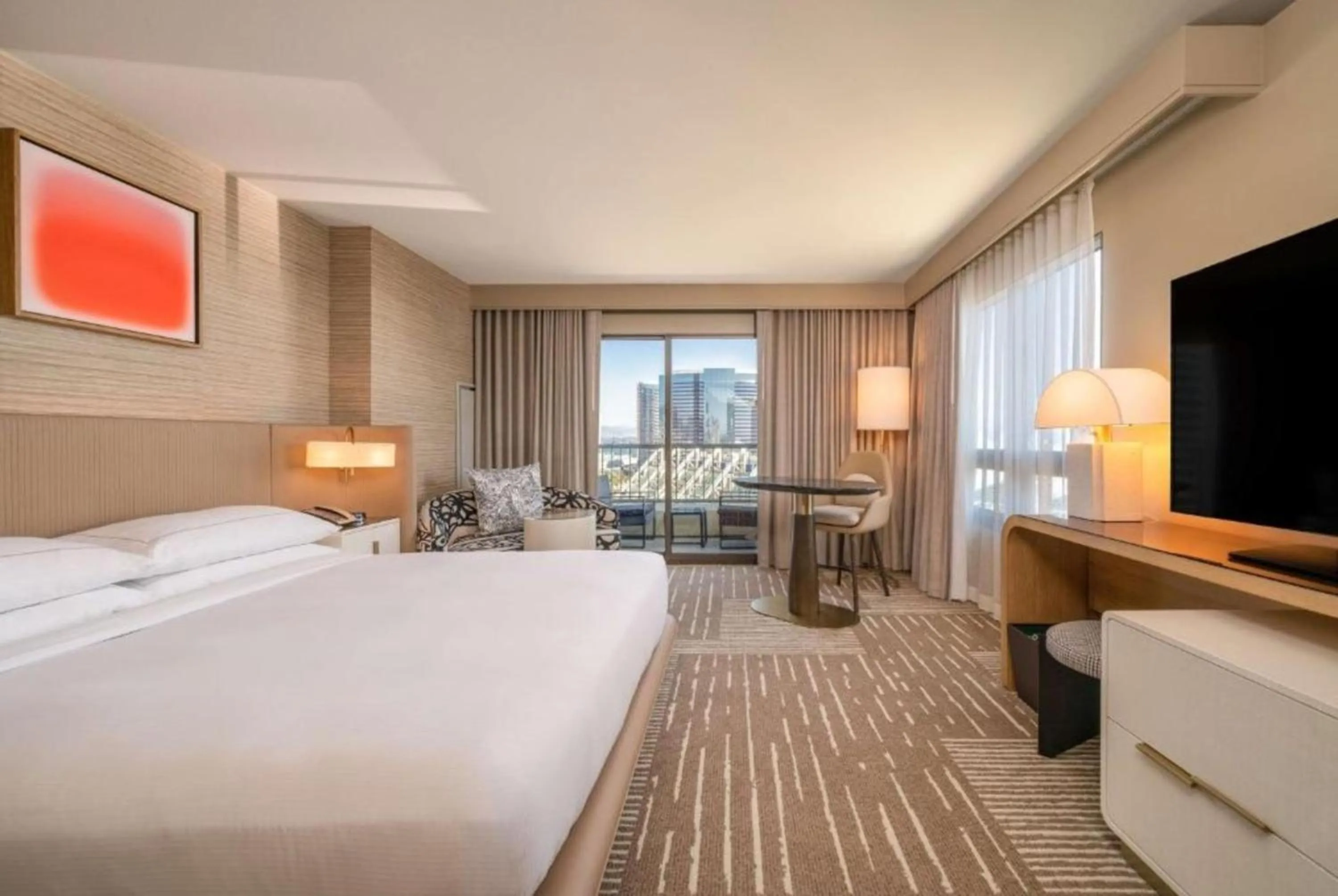 Bedroom, Bed in Hilton San Diego Gaslamp Quarter