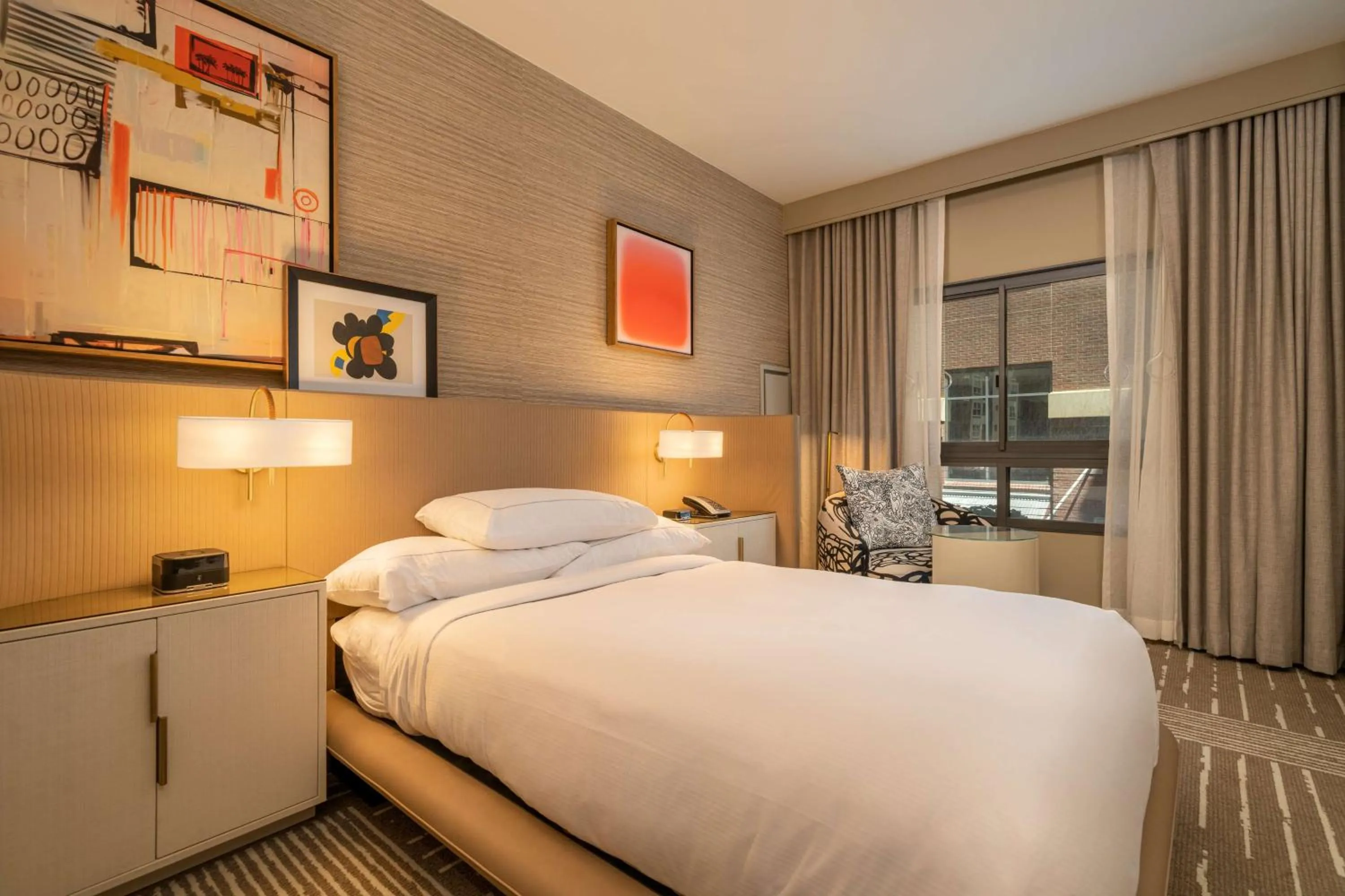 View (from property/room), Bed in Hilton San Diego Gaslamp Quarter