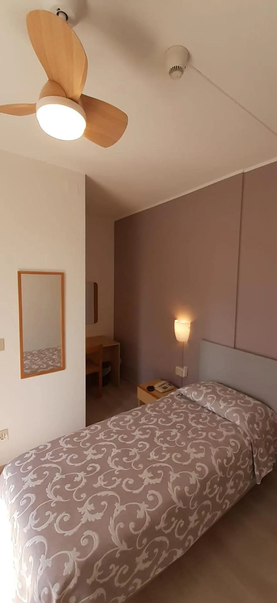 Bed in Albergo Centrale Tarcento