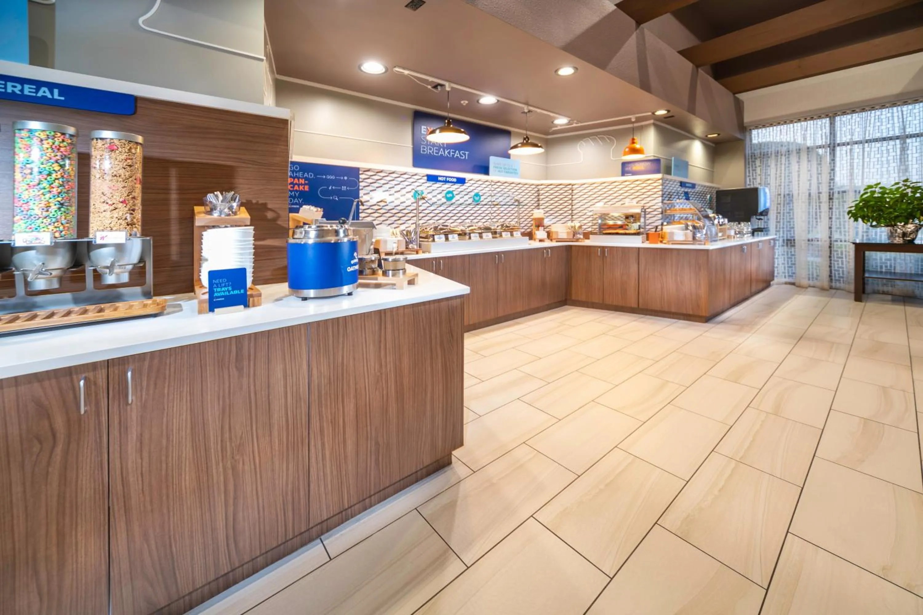 Breakfast in Holiday Inn Express Hotel & Suites Pasco-TriCities by IHG