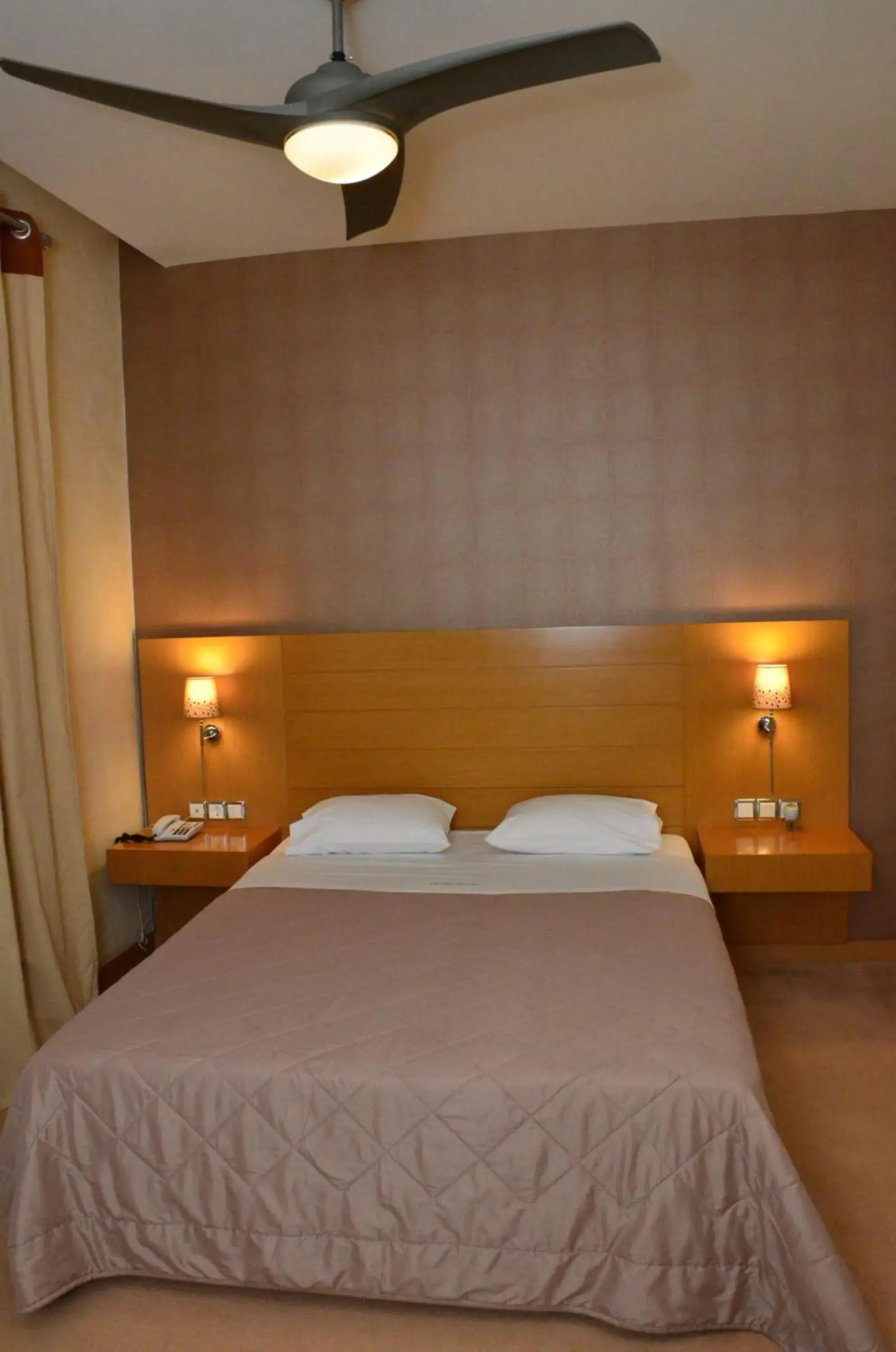 Superior Double Room in Deves Hotel Superior Double Room in Deves Hotel