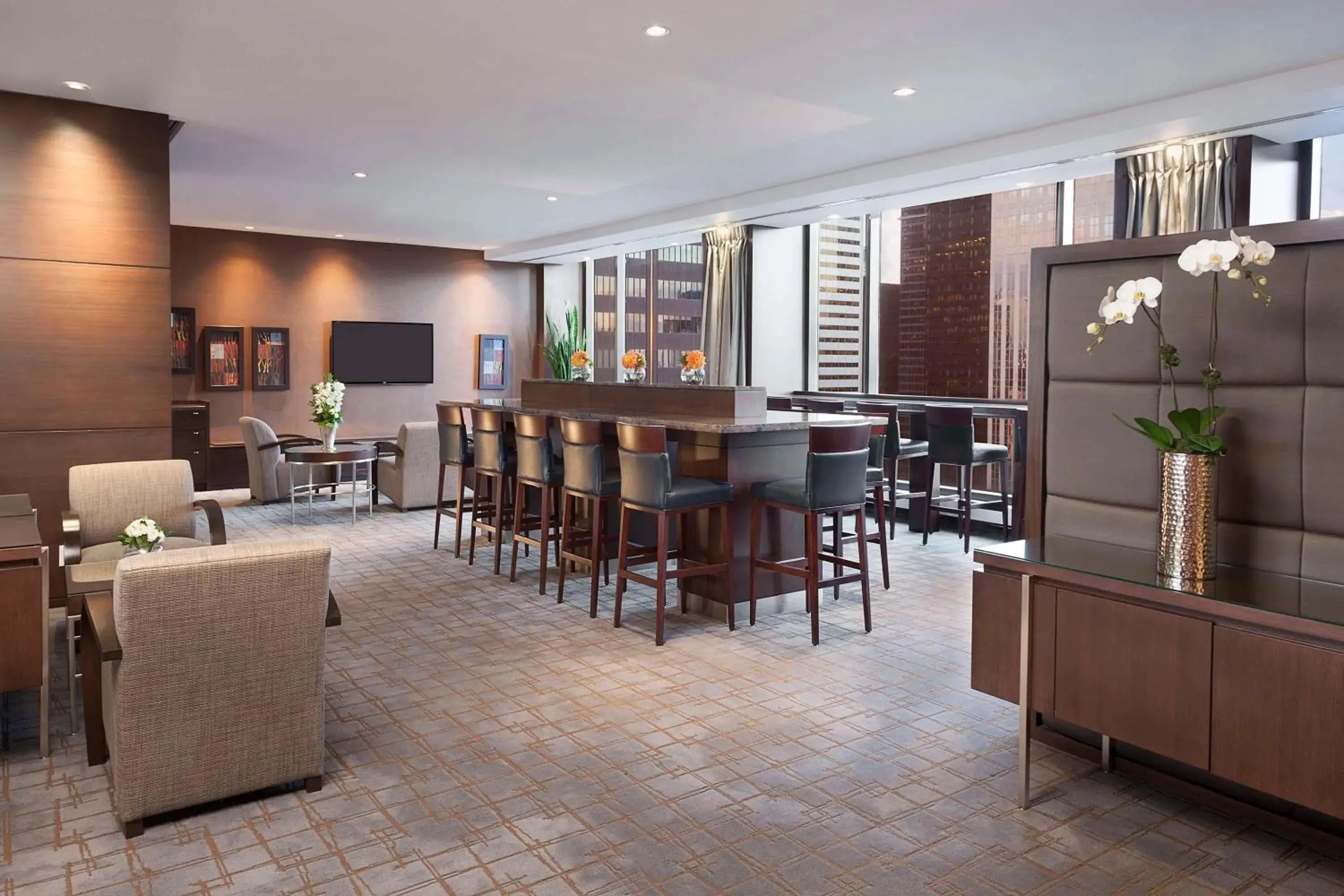 Executive King Room in Hilton Toronto Executive King Room in Hilton Toronto