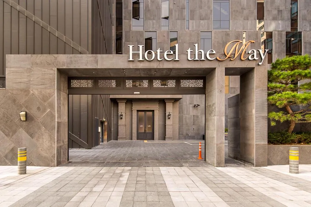Hotel The May