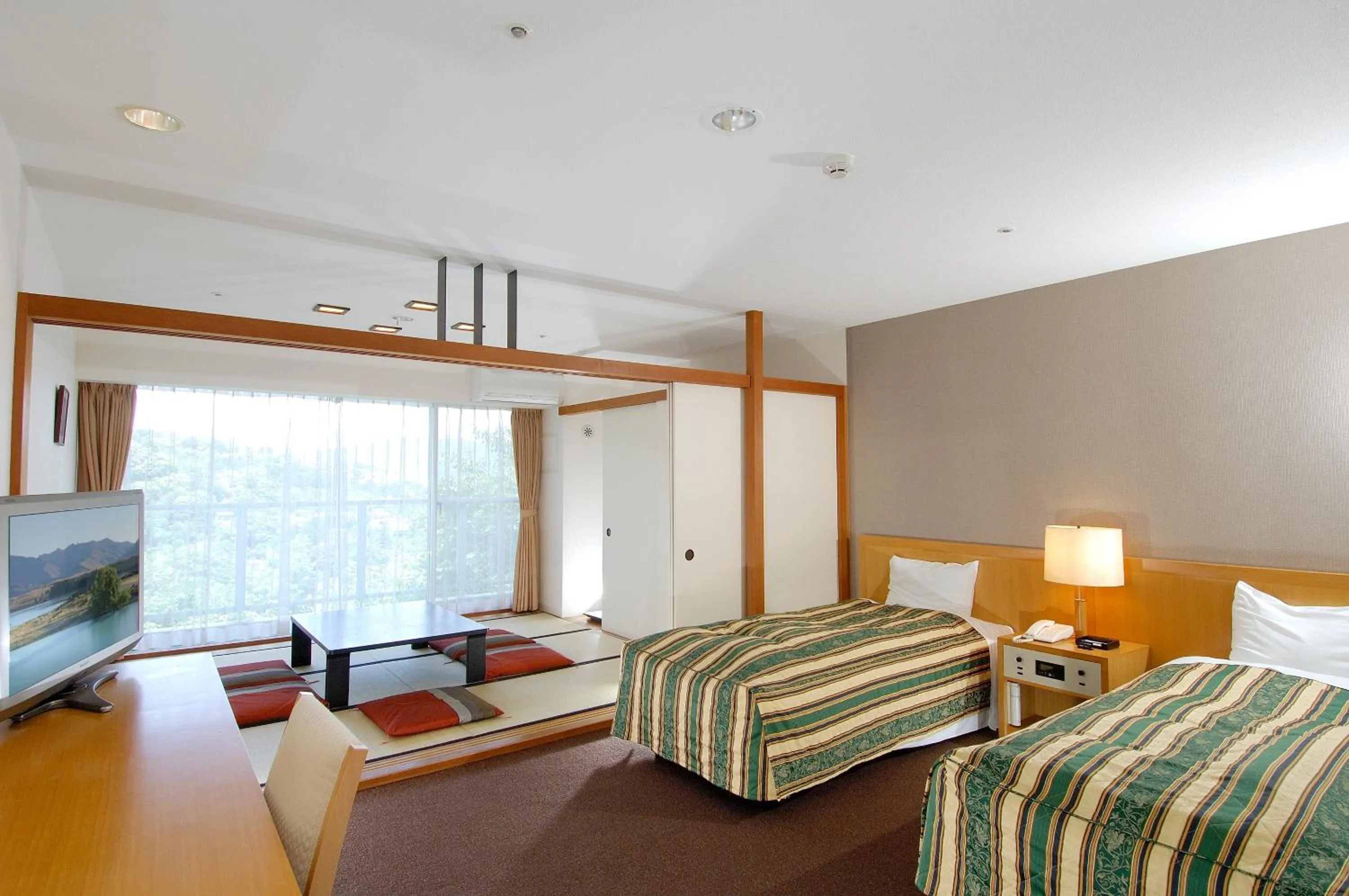 Bed in Wisterian Life Club Usami