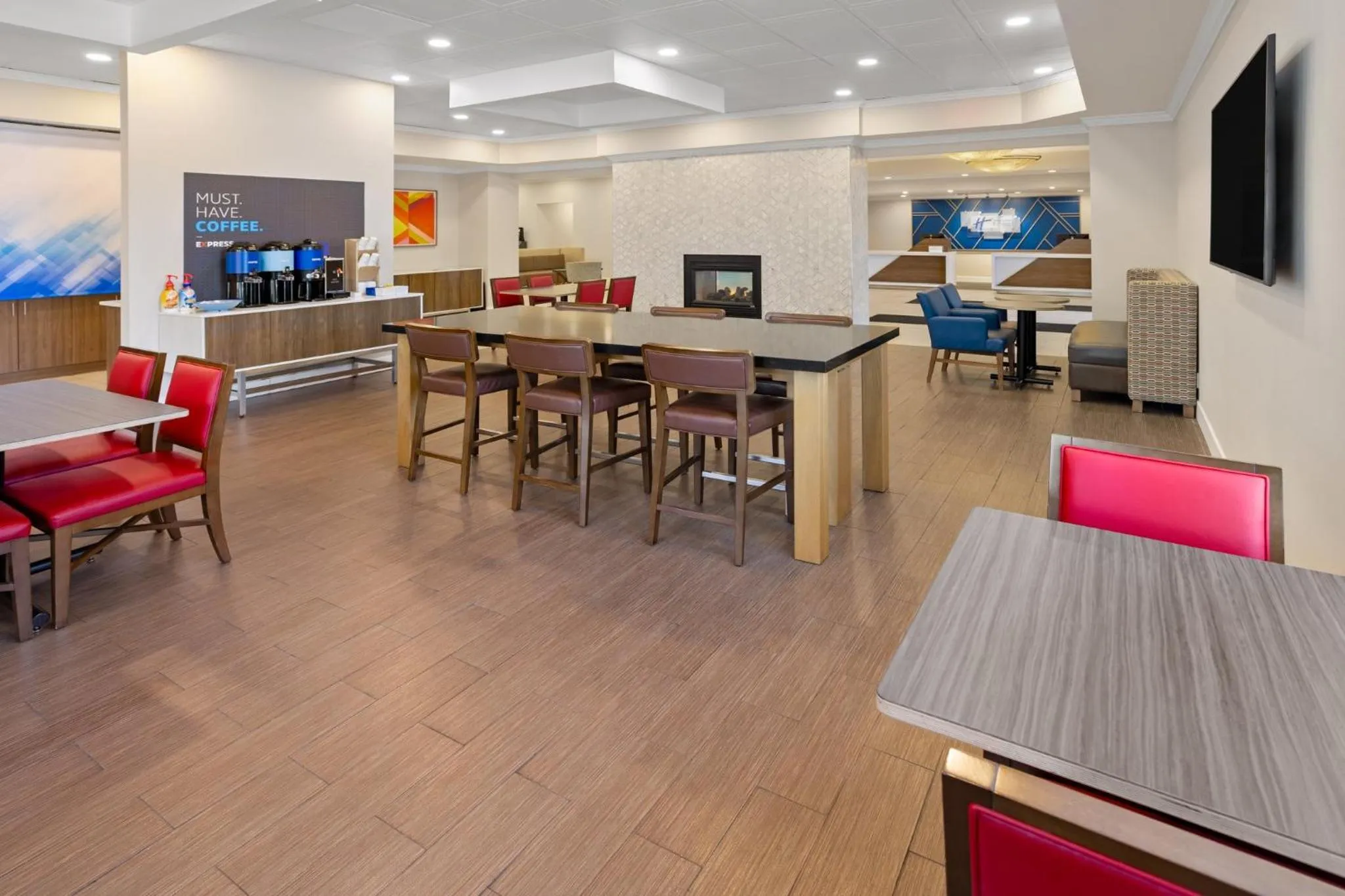 Breakfast in Holiday Inn Express Stony Brook-Long Island by IHG