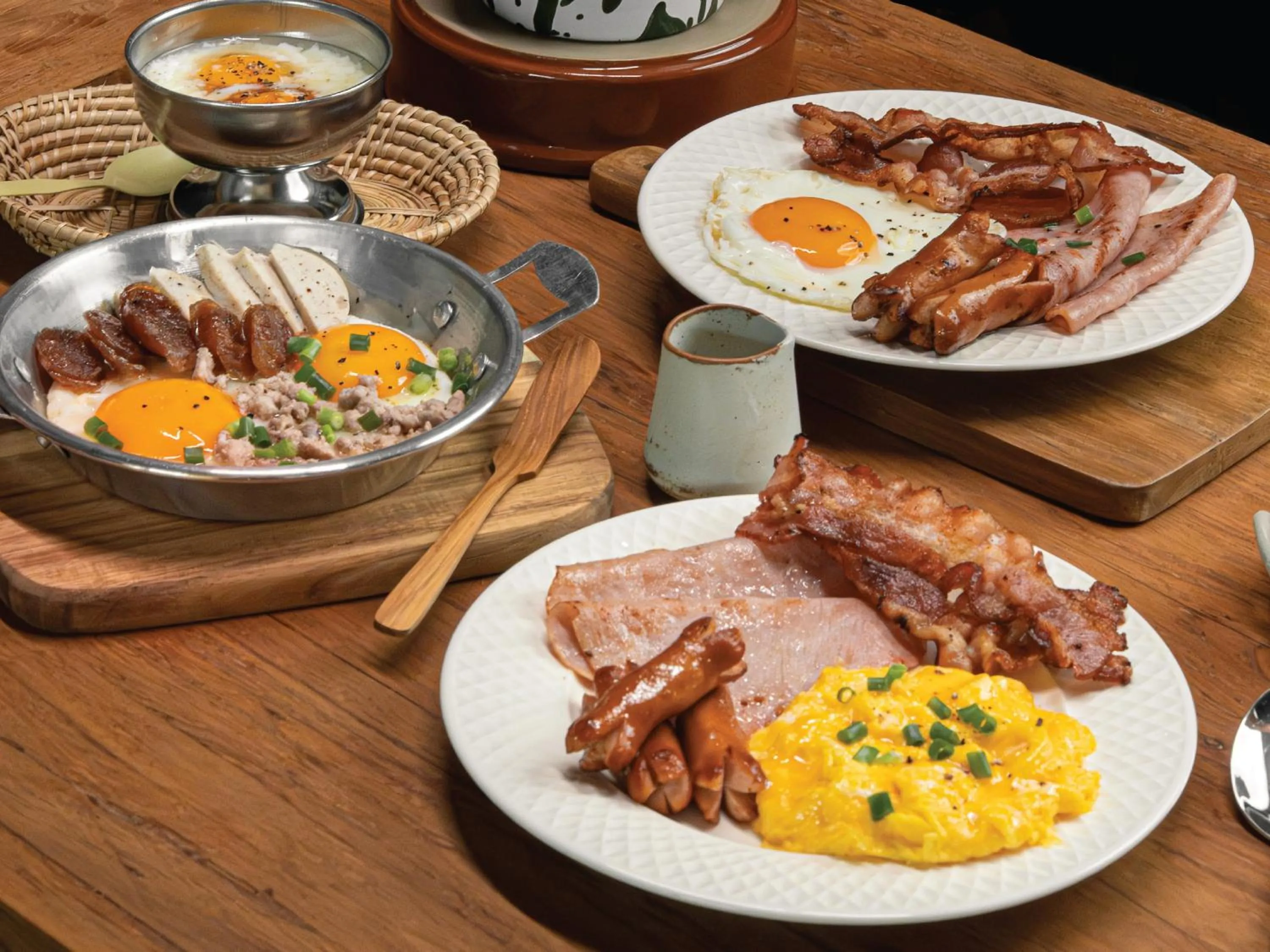 Breakfast in Sumittaya Chiangmai Hotel