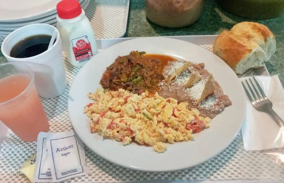 Breakfast in Pequeno Gran Hotel