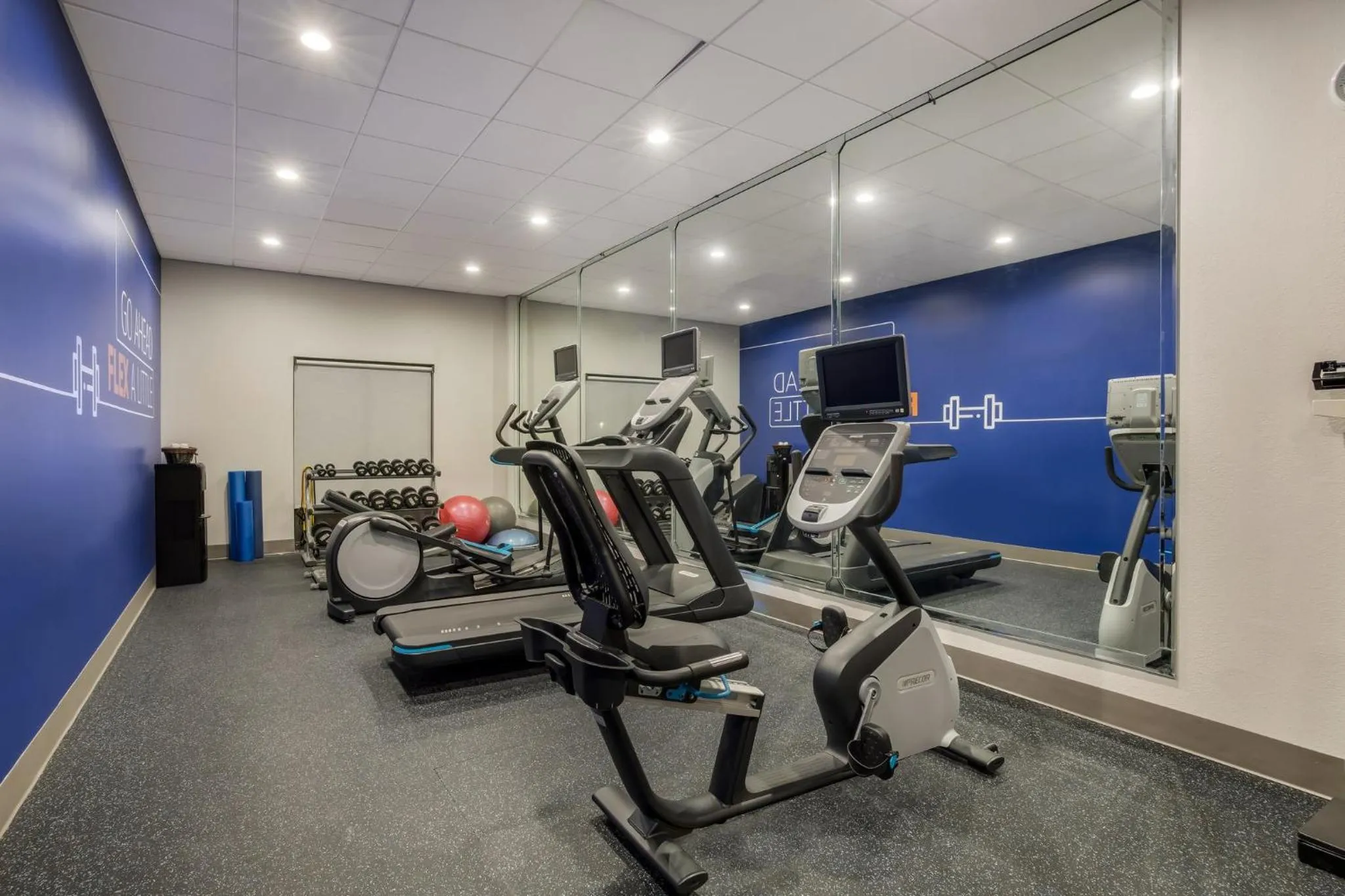 Fitness centre/facilities in Holiday Inn Express Hotel & Suites Perry by IHG