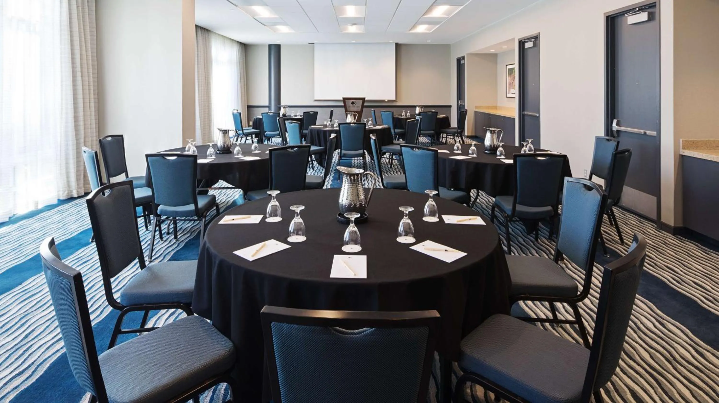 Meeting/conference room in DoubleTree by Hilton San Diego Del Mar