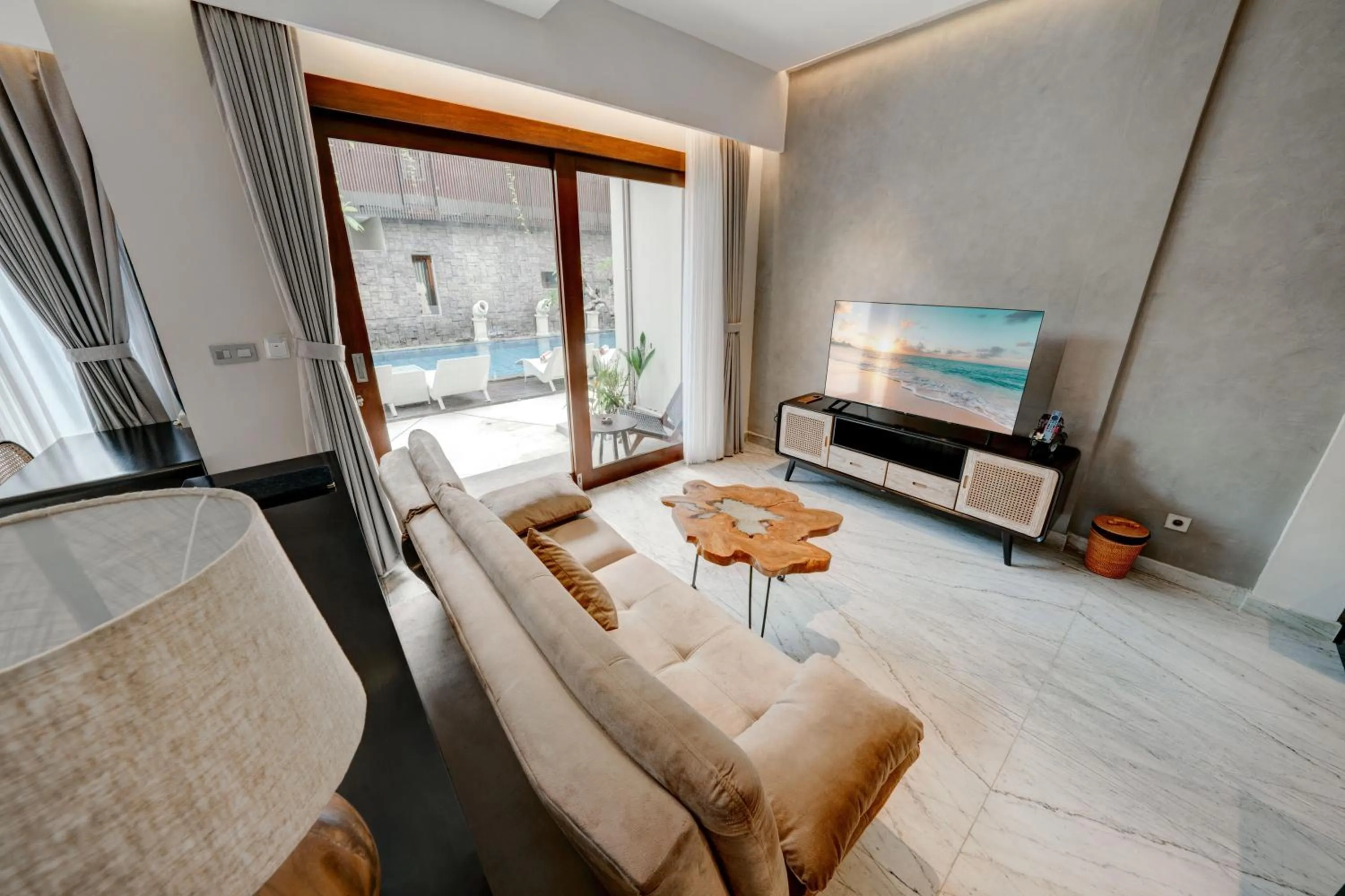 TV and multimedia in Mokko Suite Villas Umalas Bali