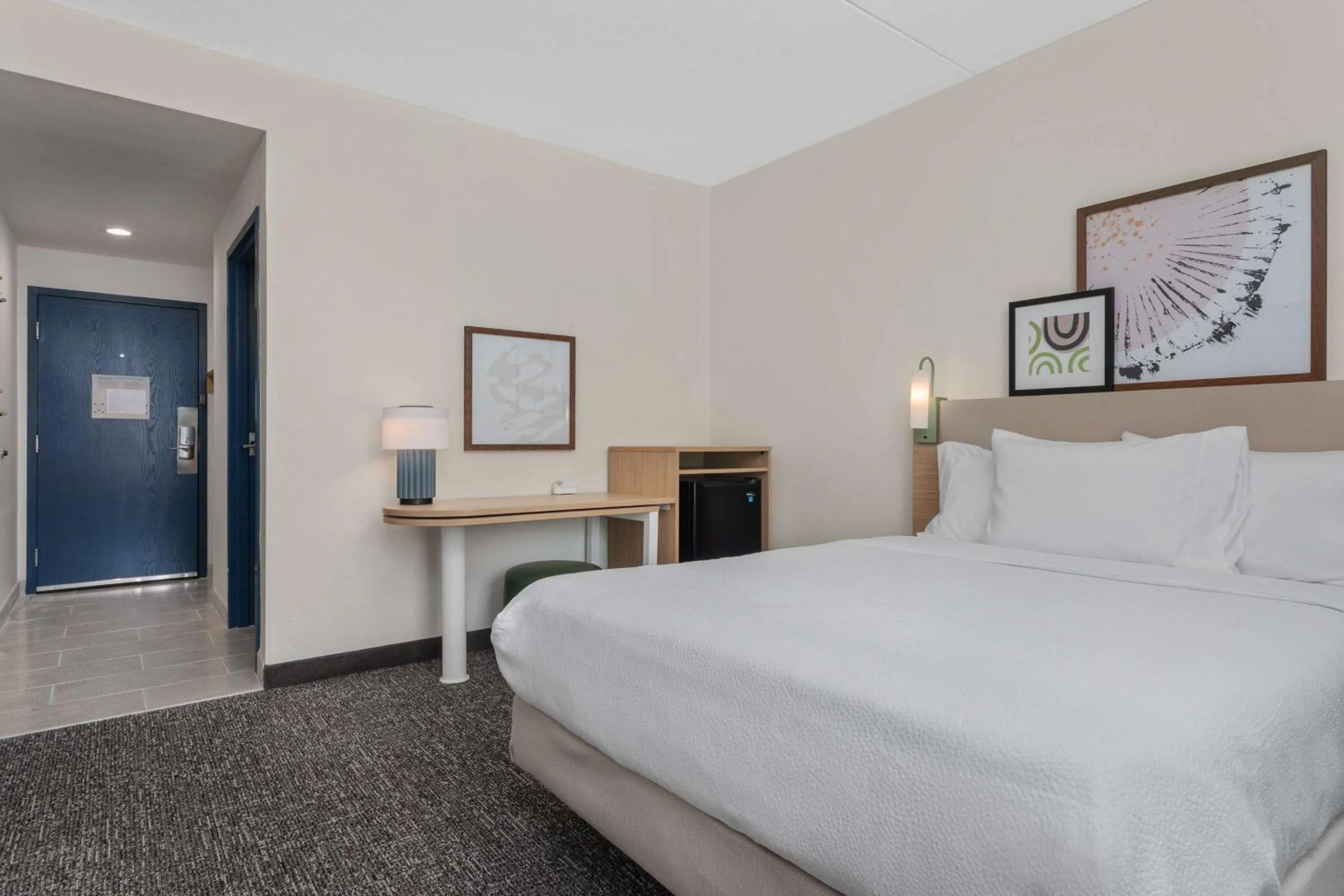 Bed in Spark By Hilton Branson Meadows