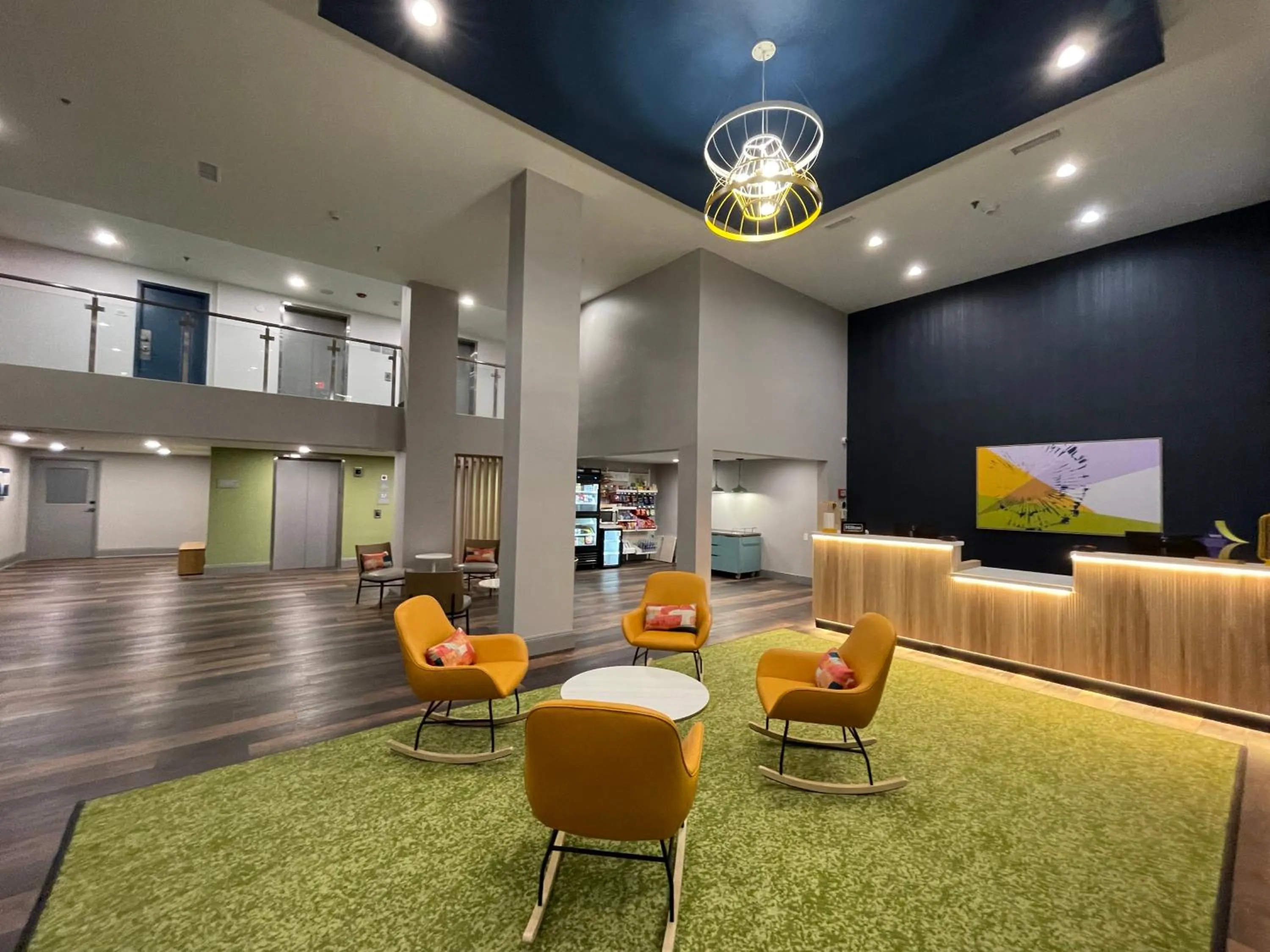 Spark By Hilton Branson Meadows