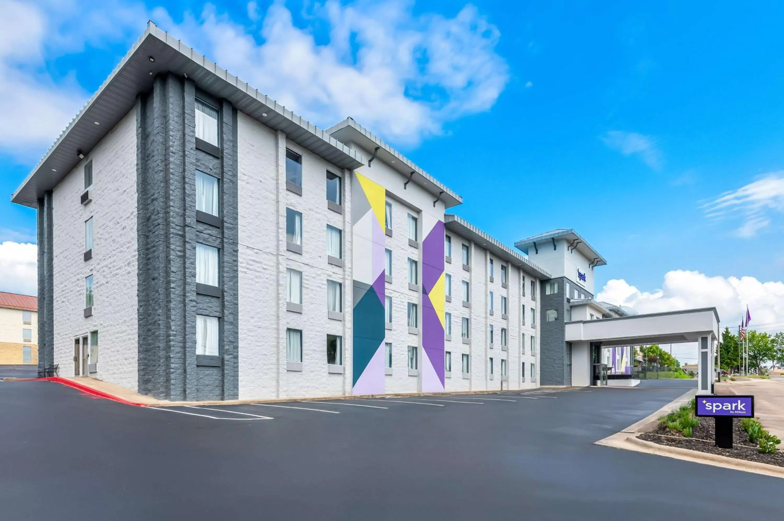 Property building in Spark By Hilton Branson Meadows