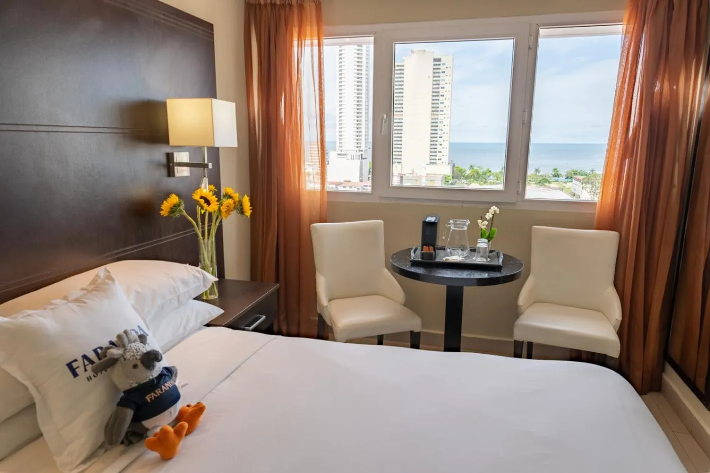 Photo of the whole room, Bed in Hotel Faranda Express Soloy and Casino, a member of Radisson Individuals