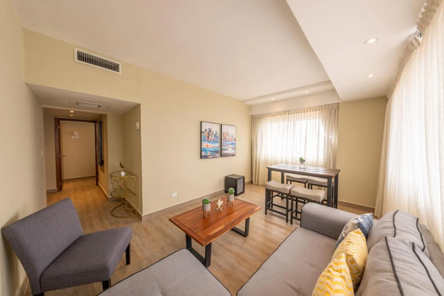 Living room in Hotel Faranda Express Soloy and Casino, a member of Radisson Individuals