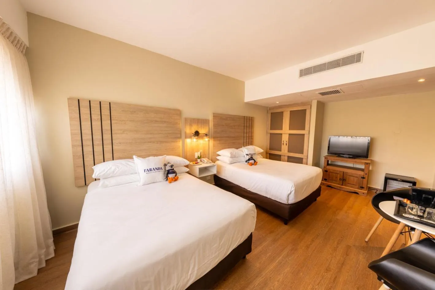 TV and multimedia, Bed in Hotel Faranda Express Soloy and Casino, a member of Radisson Individuals